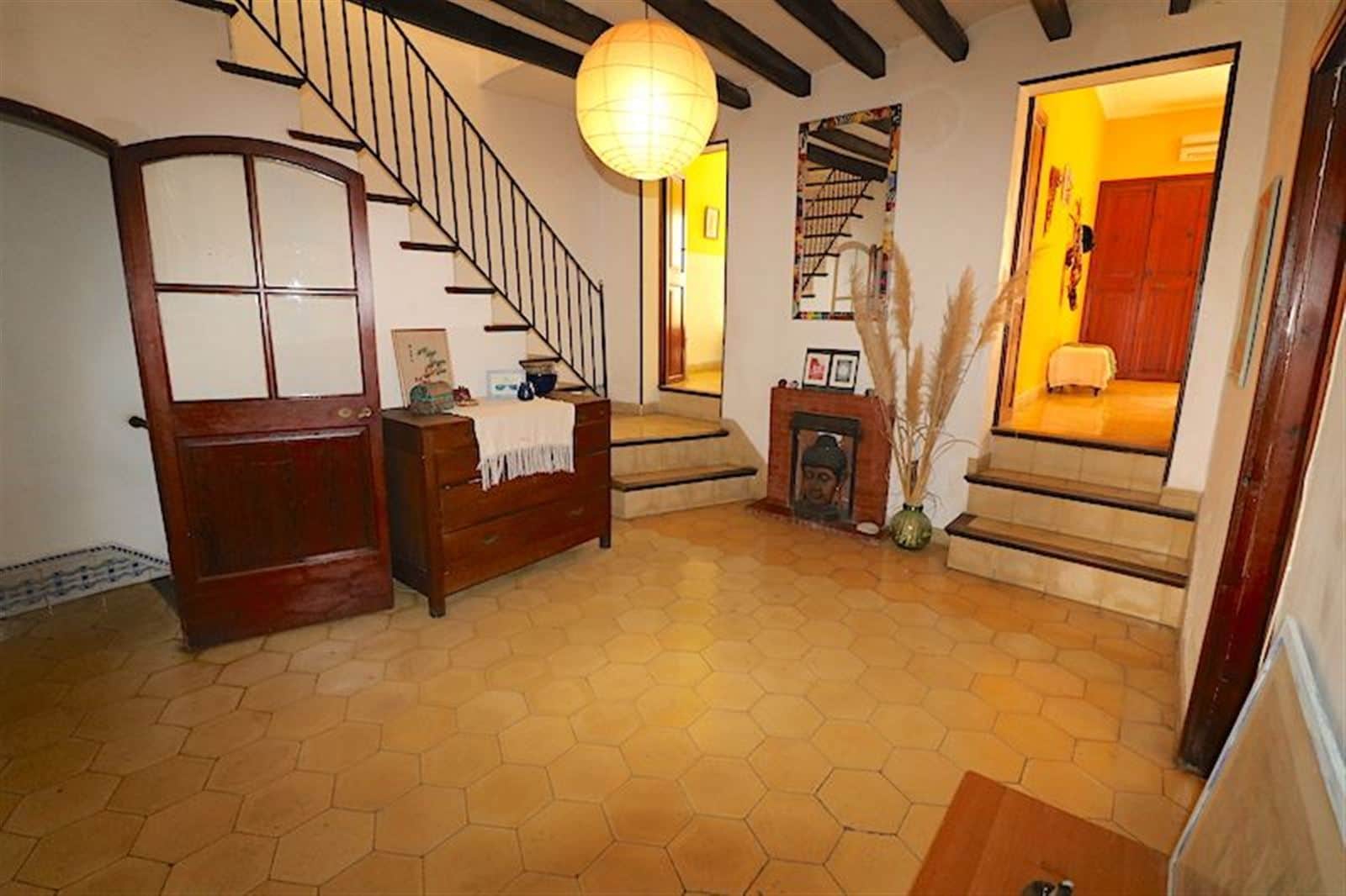 CASA DE PUEBLO - CÉNTRICA - PEQUEÑA REFORMA - Foto 5