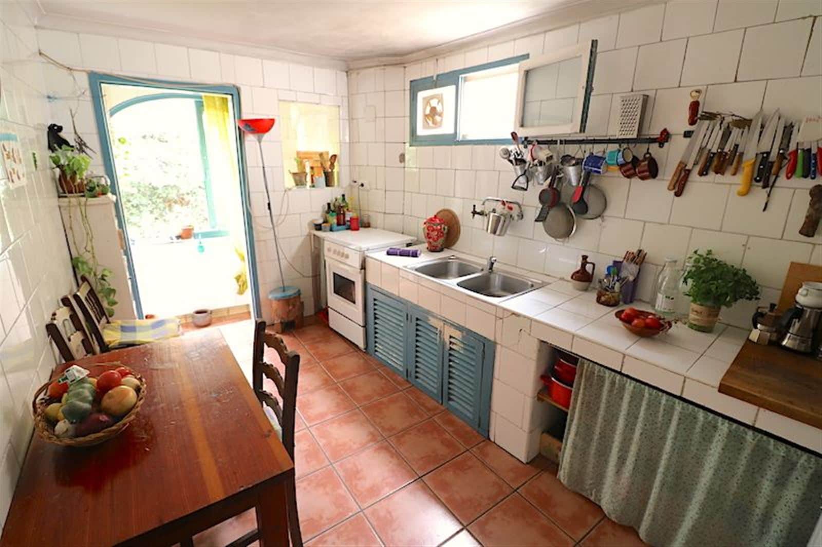 CASA DE PUEBLO - CÉNTRICA - PEQUEÑA REFORMA - Foto 2