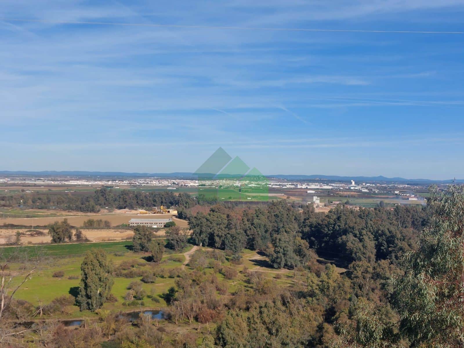 C-975: VENTA DE CASA PARA GRAN REFORMA O DERRIBO CON FACHADA A DOS CALLES. LOBON - Foto 3