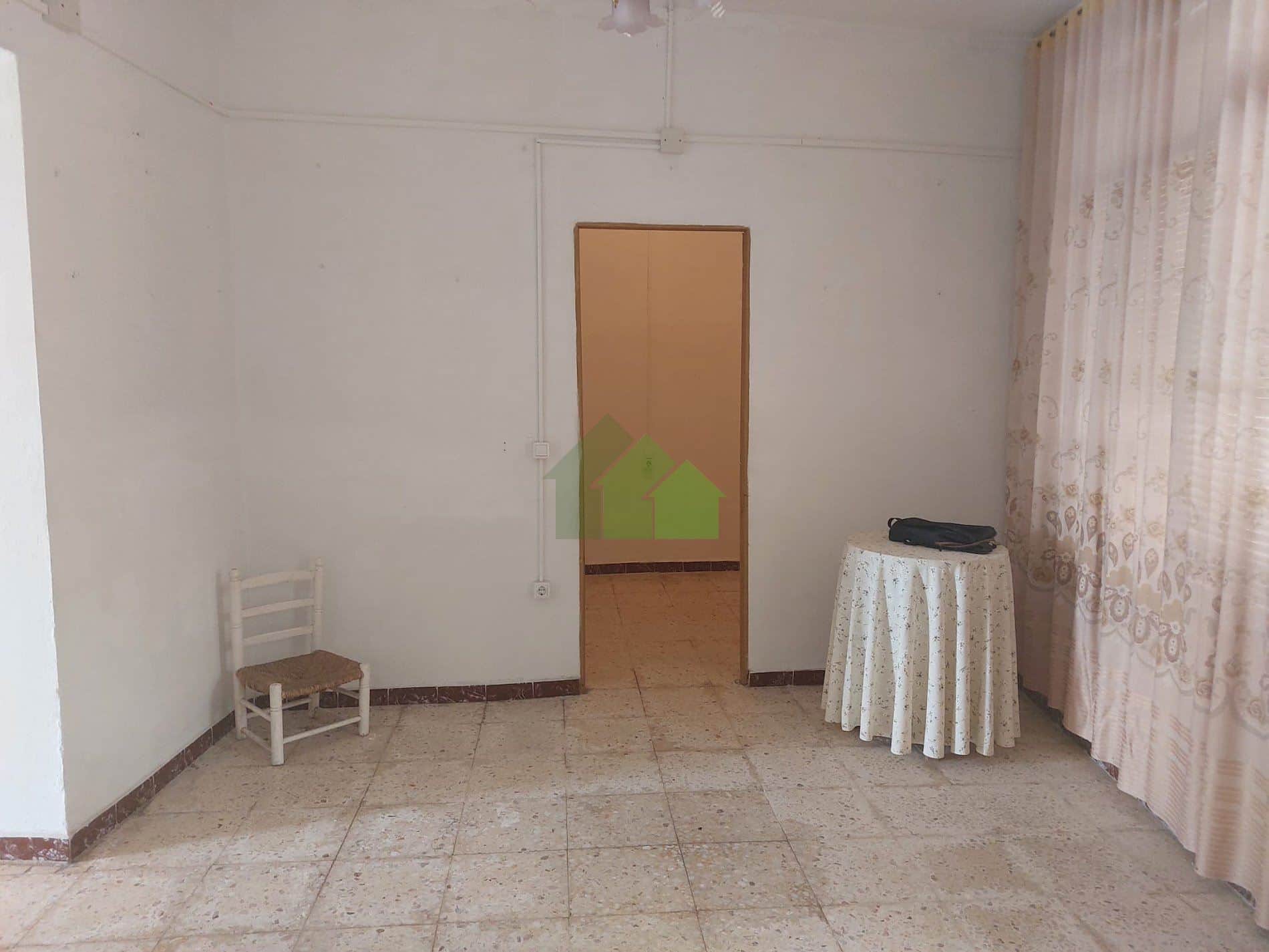 C-995 VENTA DE CASA DE ESQUINA PARA REFORMAR. MONTIJO. - Foto 4