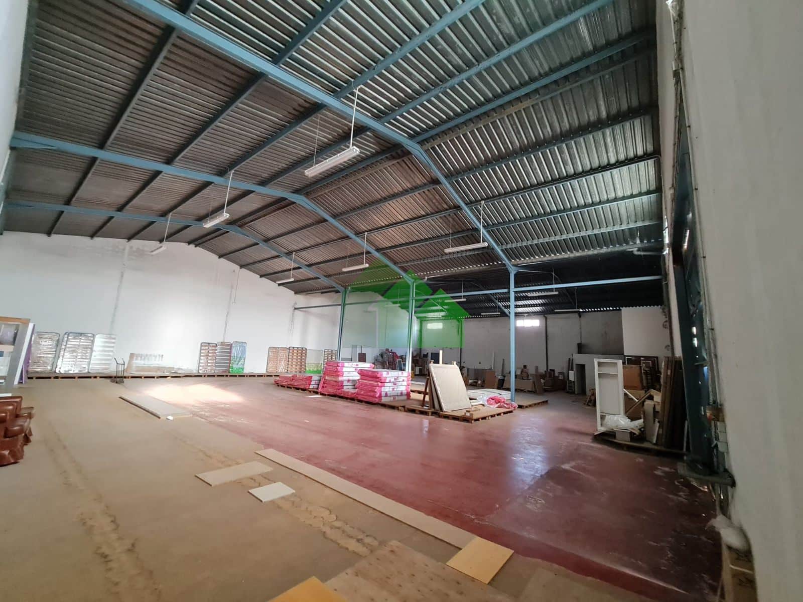 VENTA DE NAVE EN MONTIJO, ZONA SOLARES DE MORENO - Foto 3