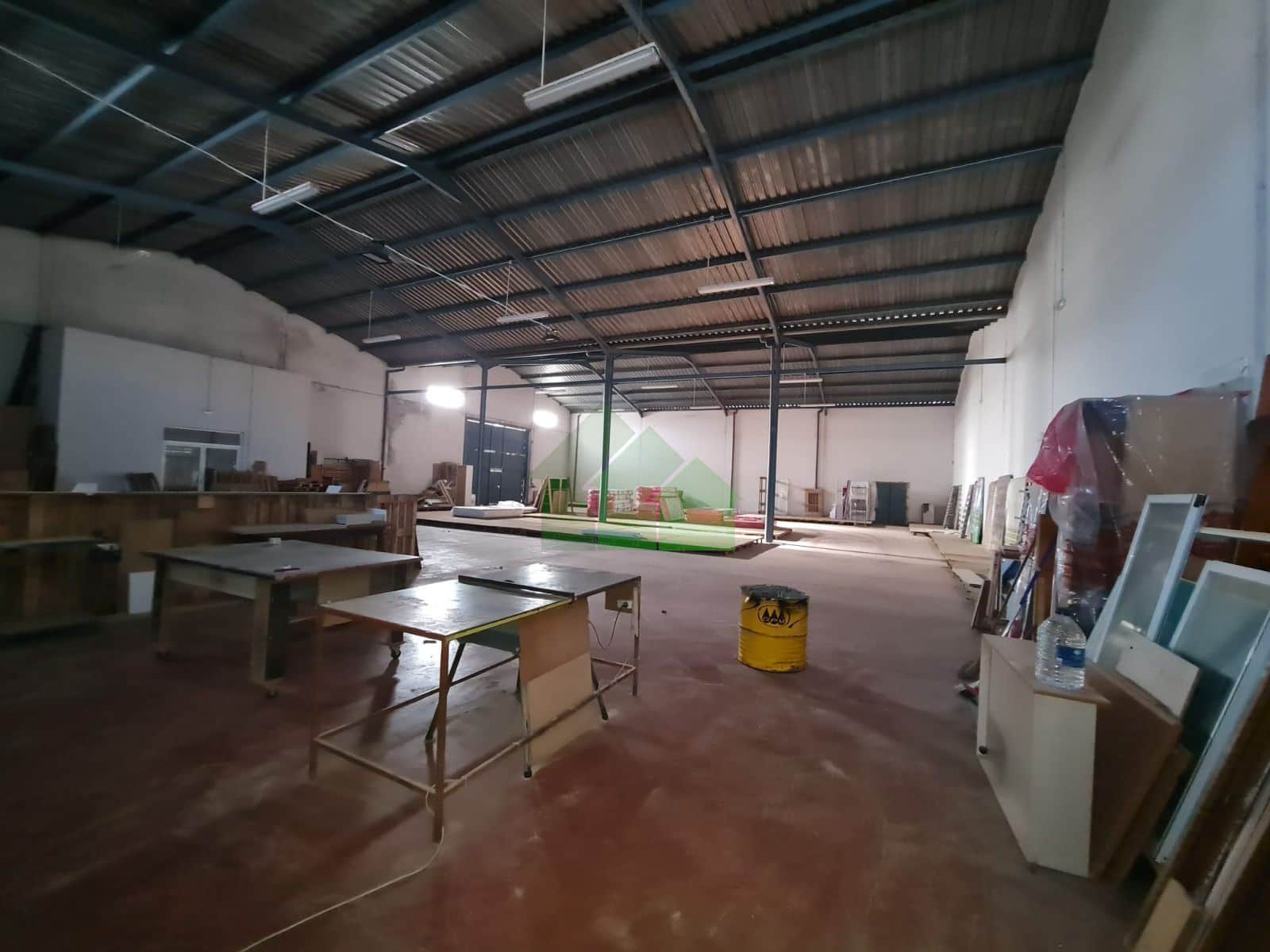 VENTA DE NAVE EN MONTIJO, ZONA SOLARES DE MORENO - Foto 4