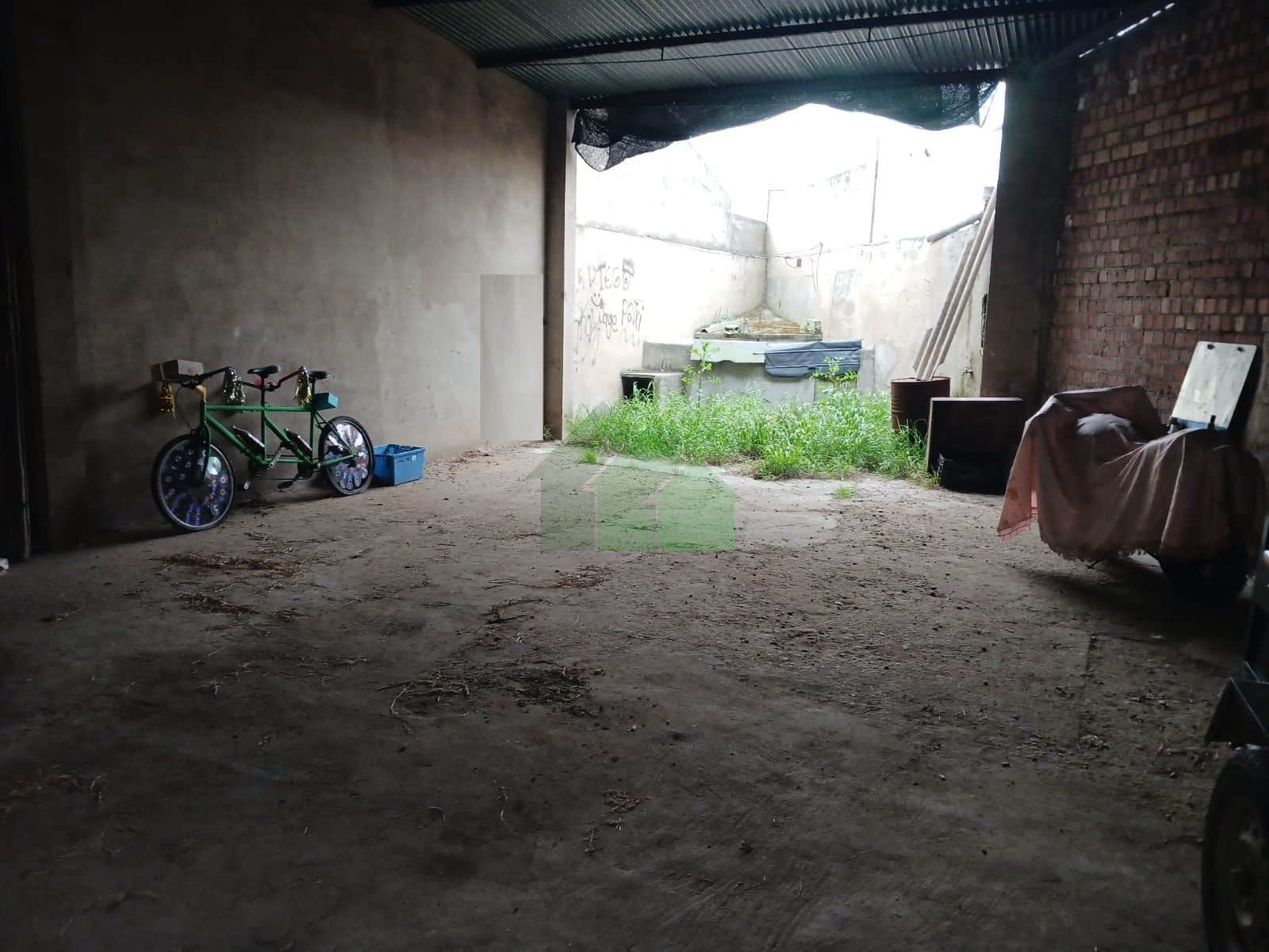 VENTA DE NAVE , DE ESQUINA, EN MONTIJO - Foto 3