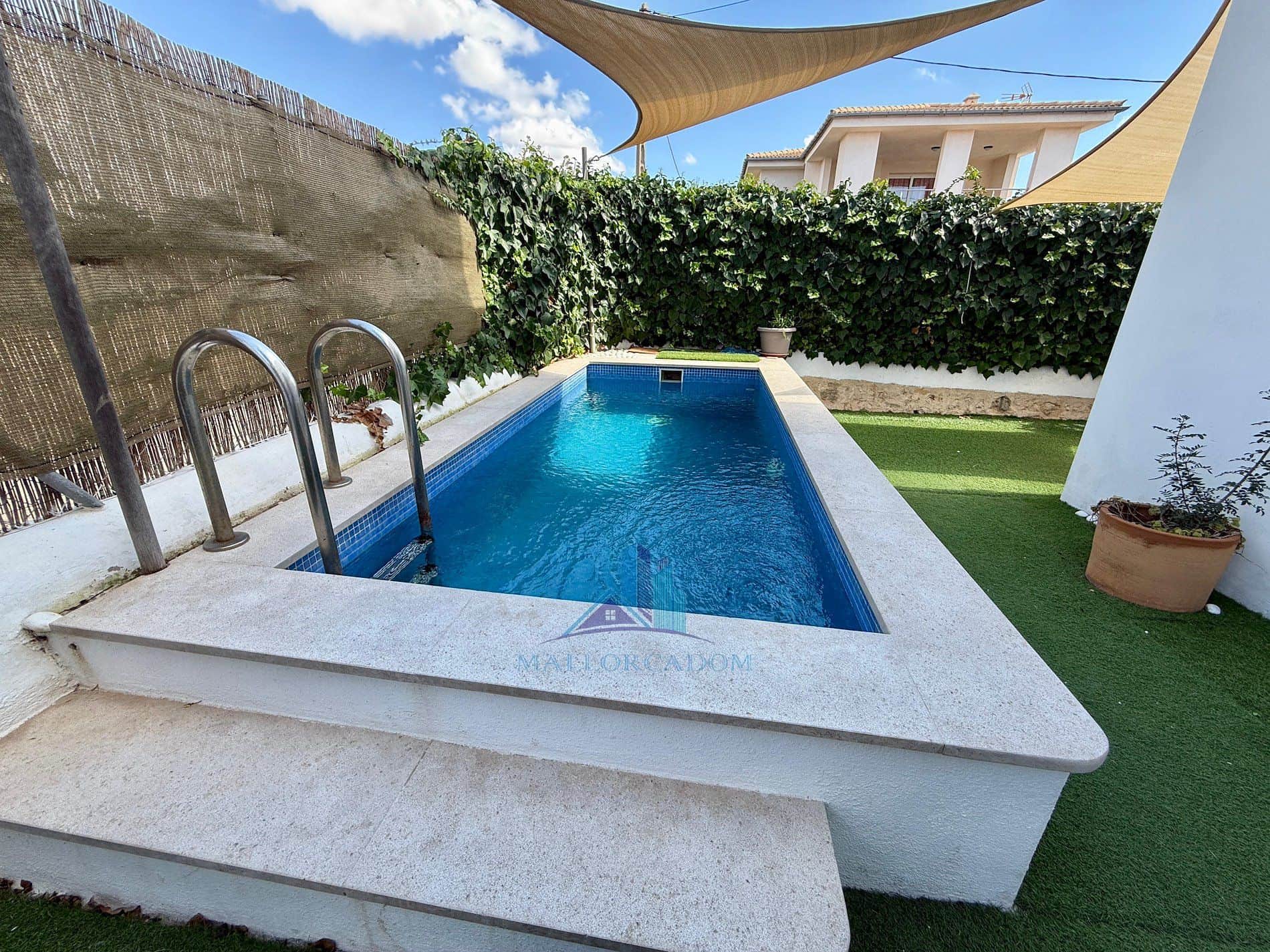 SA RÀPITA – CHALET UNIFAMILIAR CON PISCINA Y VISTAS AL MAR - Foto 1