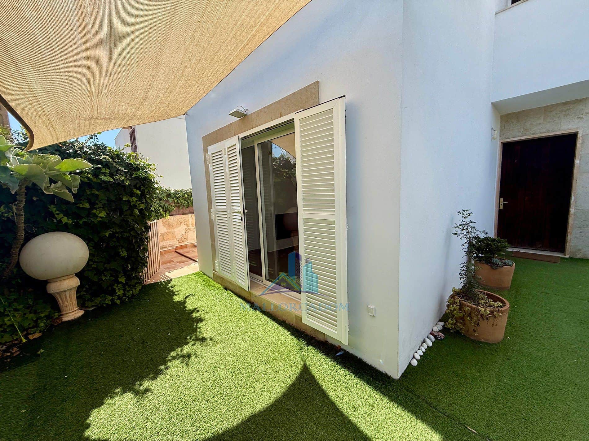 SA RÀPITA – CHALET UNIFAMILIAR CON PISCINA Y VISTAS AL MAR - Foto 4