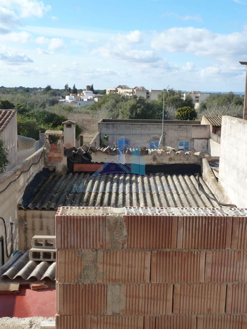 Se vende una casa en Felanix pueblo en un solar de 531m2 - Foto 2
