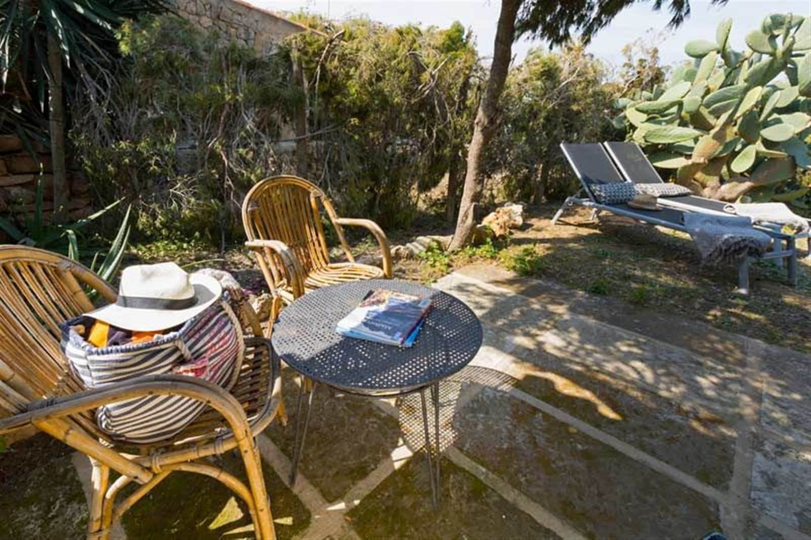 Fantástica casita de dos dormitorios con vista mar en S'Estanyol - Foto 3