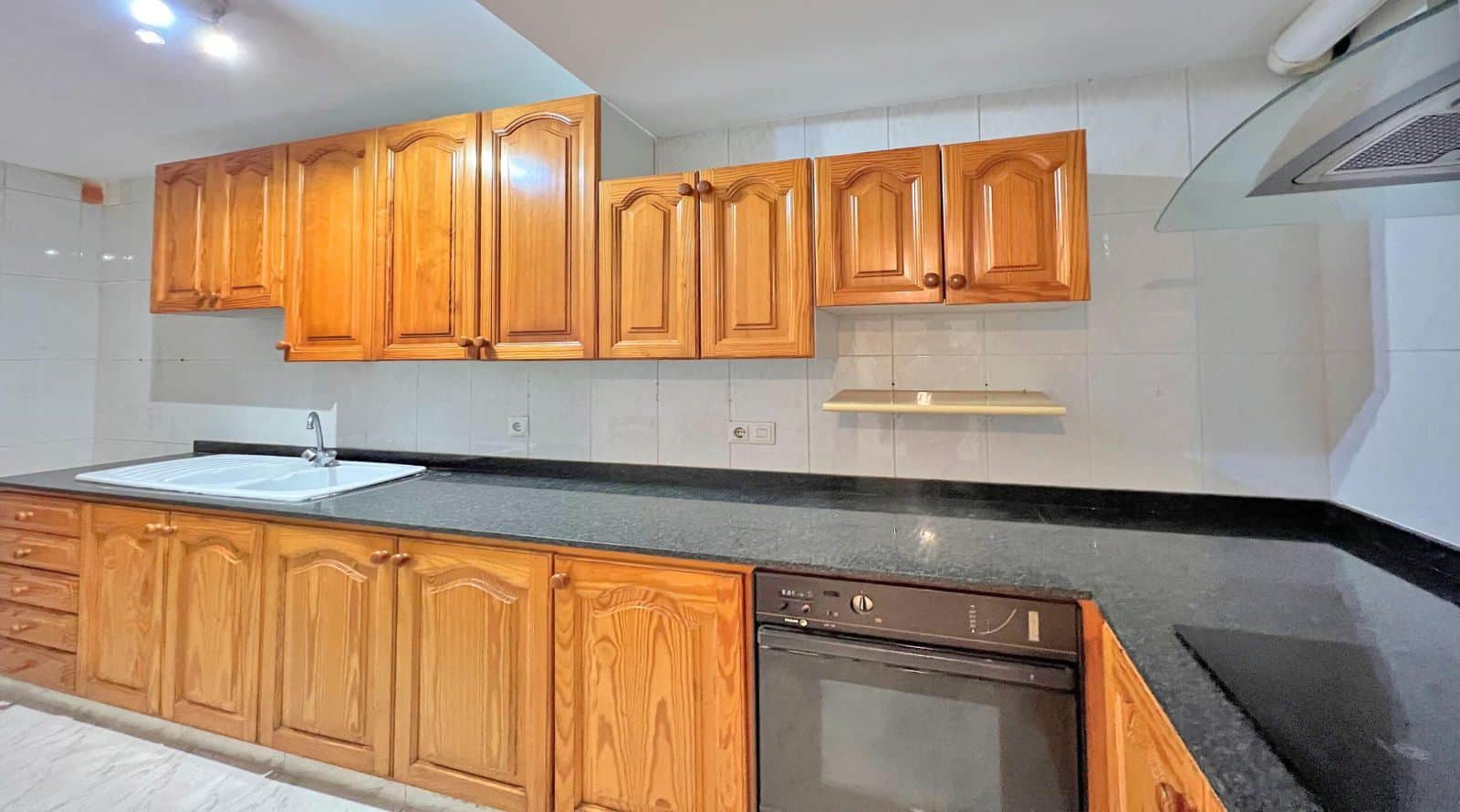 Apartamento de tres dormitorios con vista mar en Illetas - Foto 2