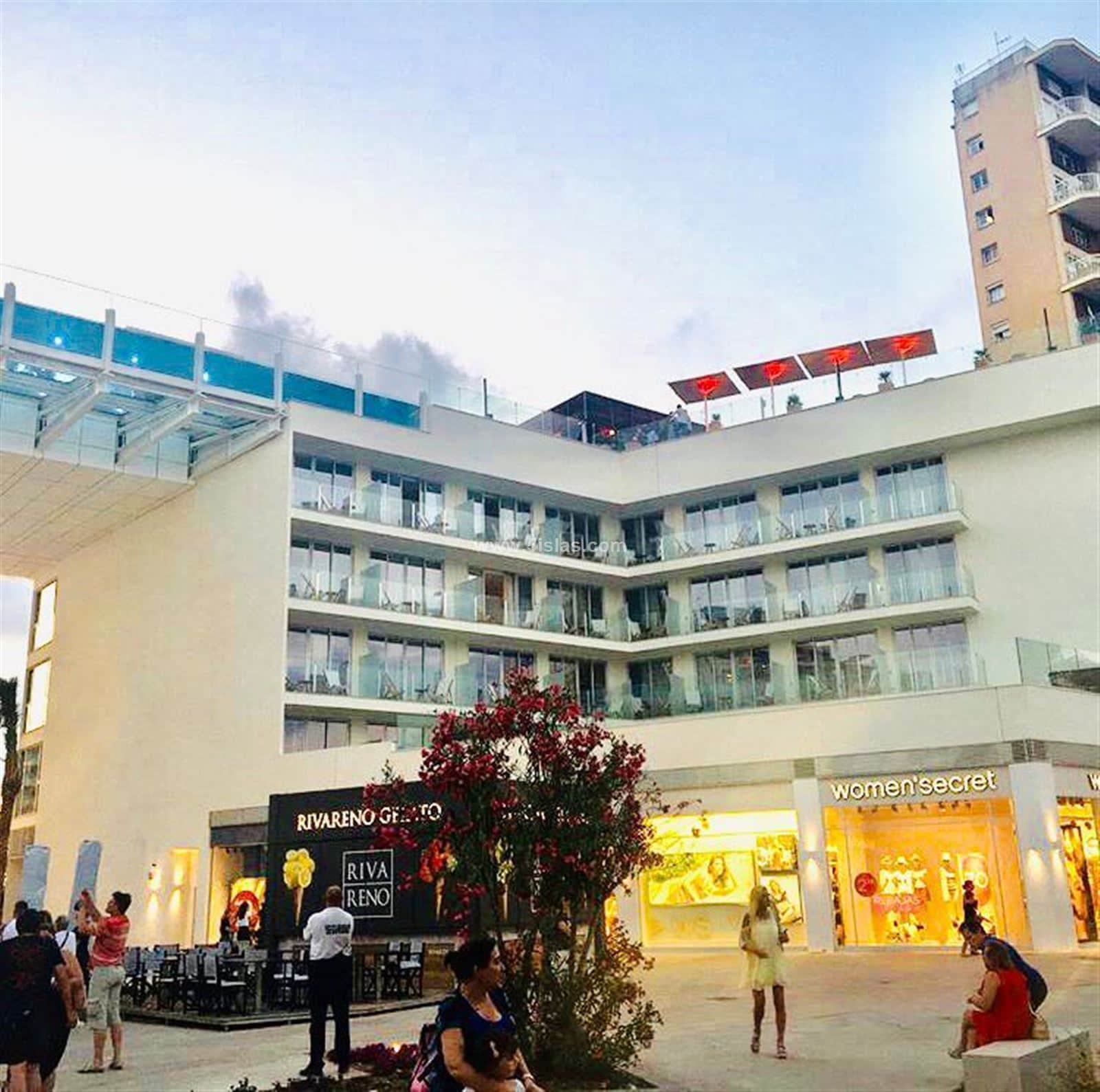 Magalluf, restaurante cerca playa - Foto 1