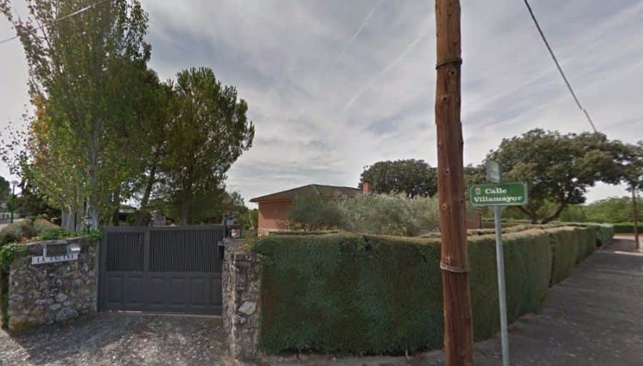 OPORTUNIDAD DE CHALET EN LAS VILLAS DEL NUEVO BAZTAN - Foto 1