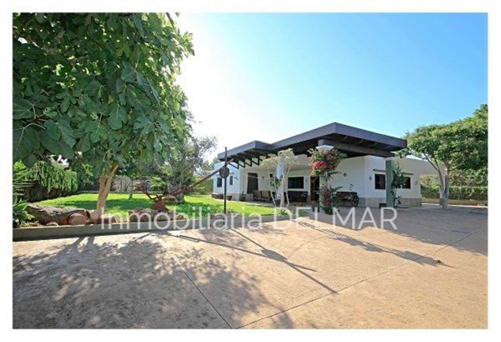 VILLA  EN AREA RESIDENCIAL TRANQUILA - Foto 1