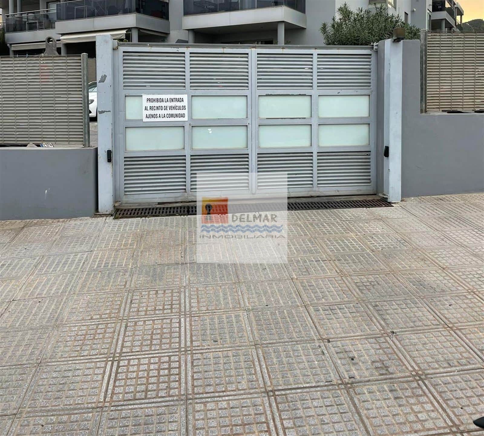 PLAZA DE PARKING EN URBANIZACIÓN - Foto 2