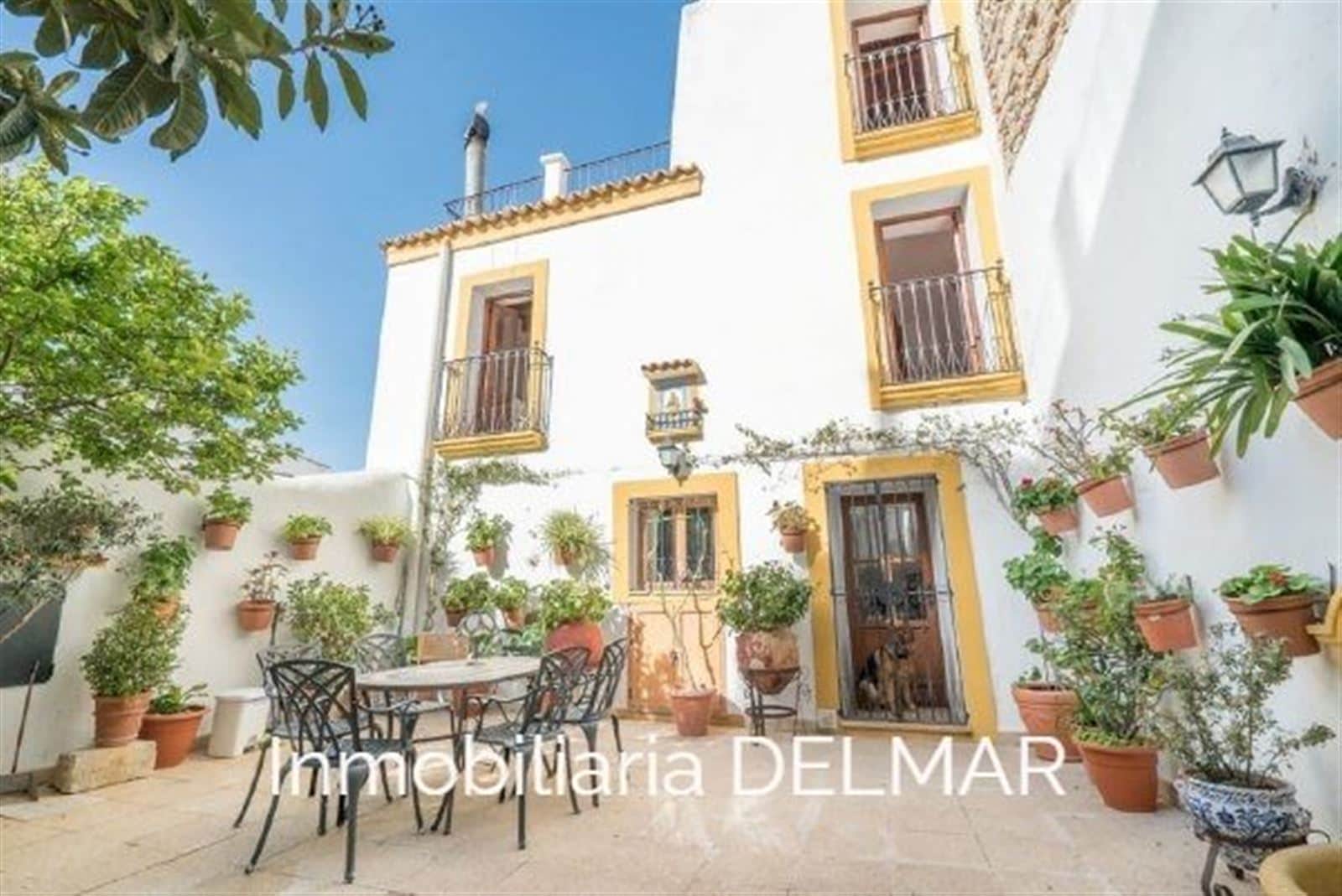 EDIFICIO REFORMADO EN DALT VILA - Foto 1