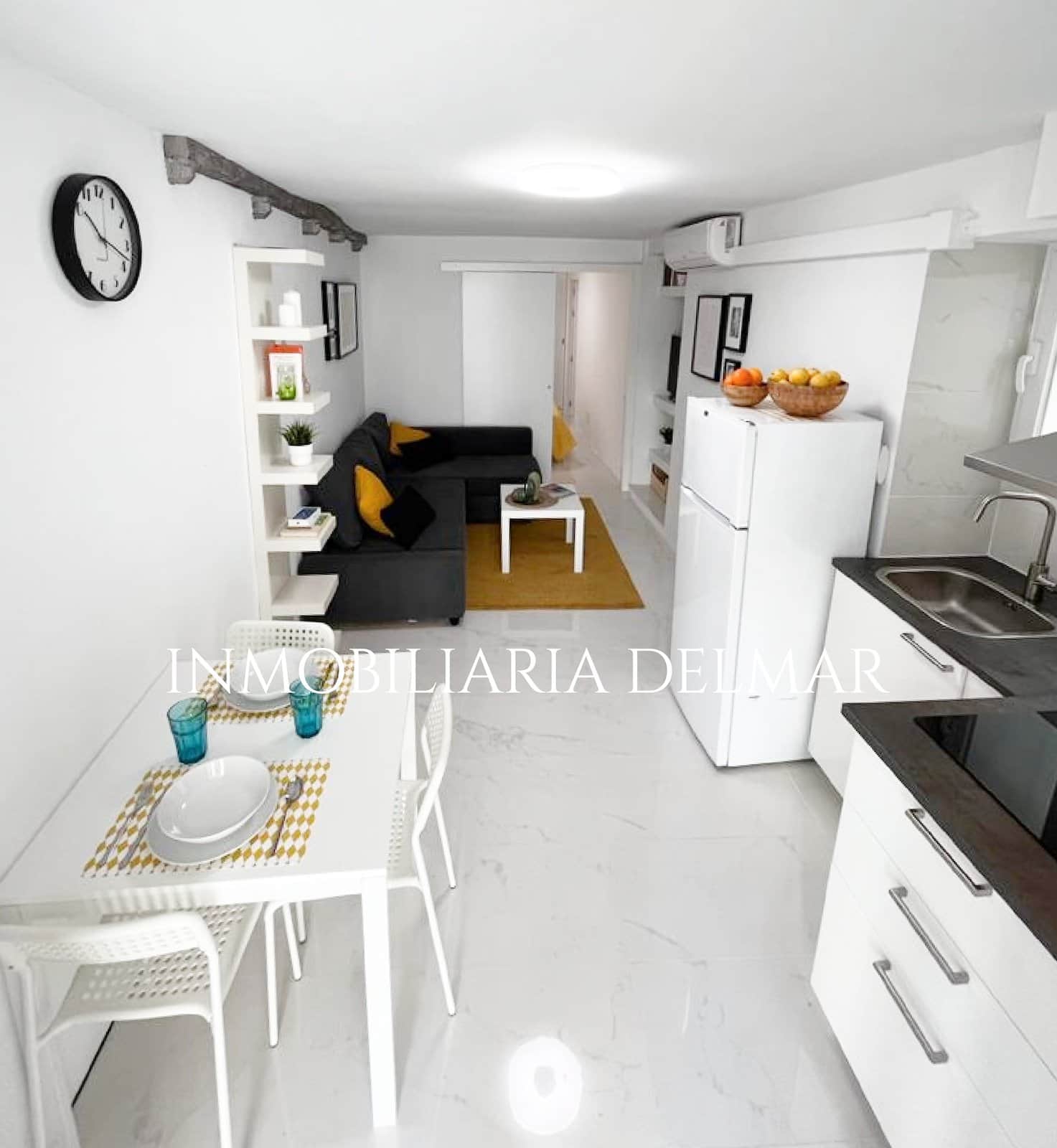 STUDIO REFORMADO EN LA MARINA - Foto 1