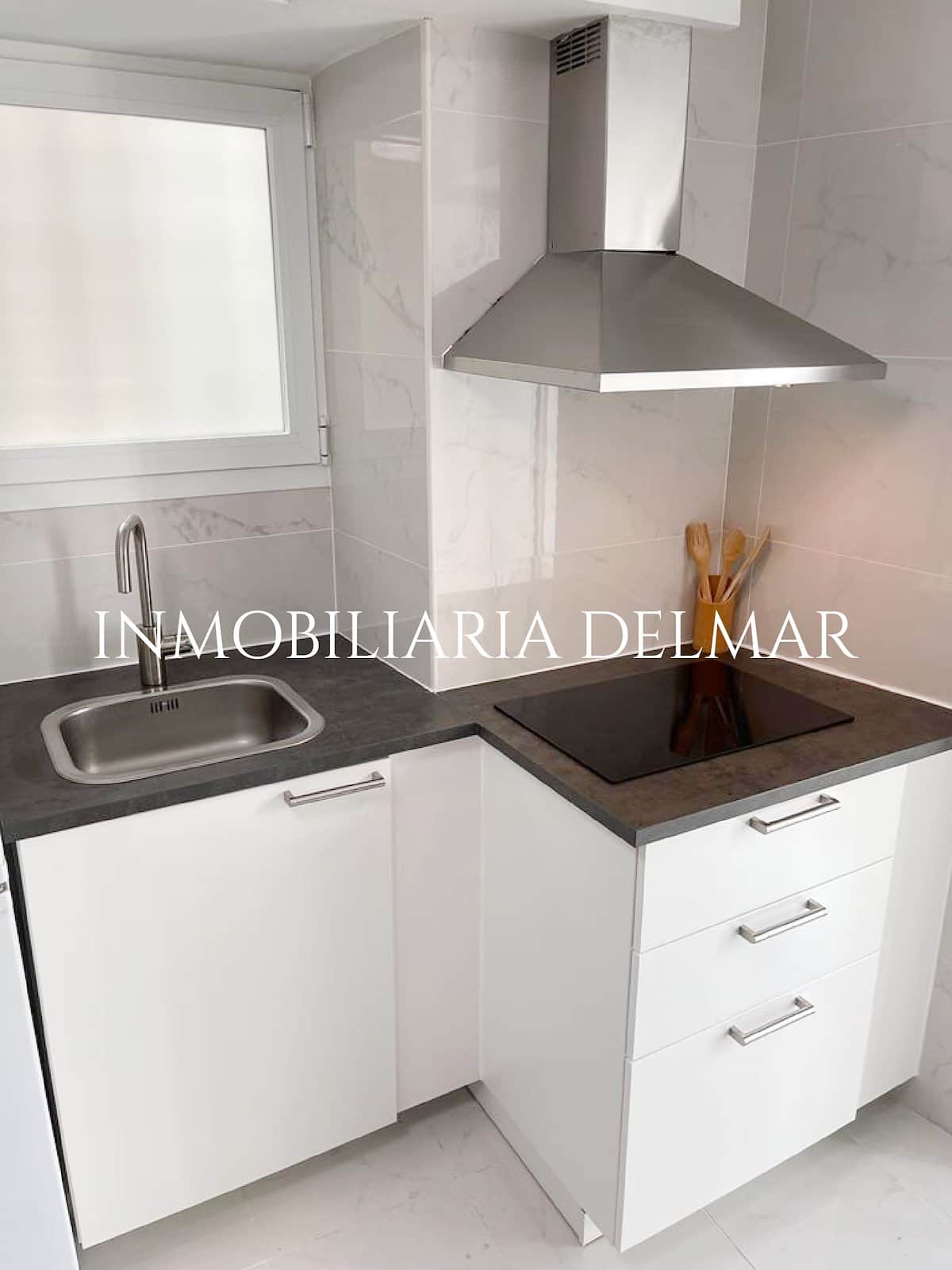 STUDIO REFORMADO EN LA MARINA - Foto 2