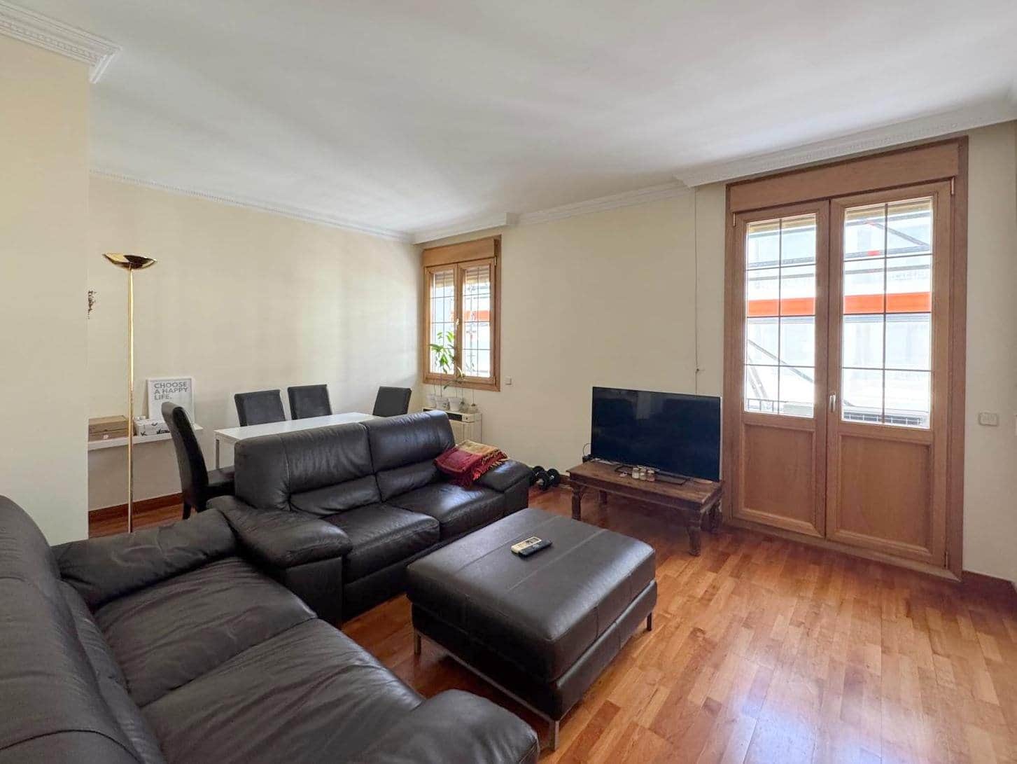 Piso en venta en Madrid - Foto 2