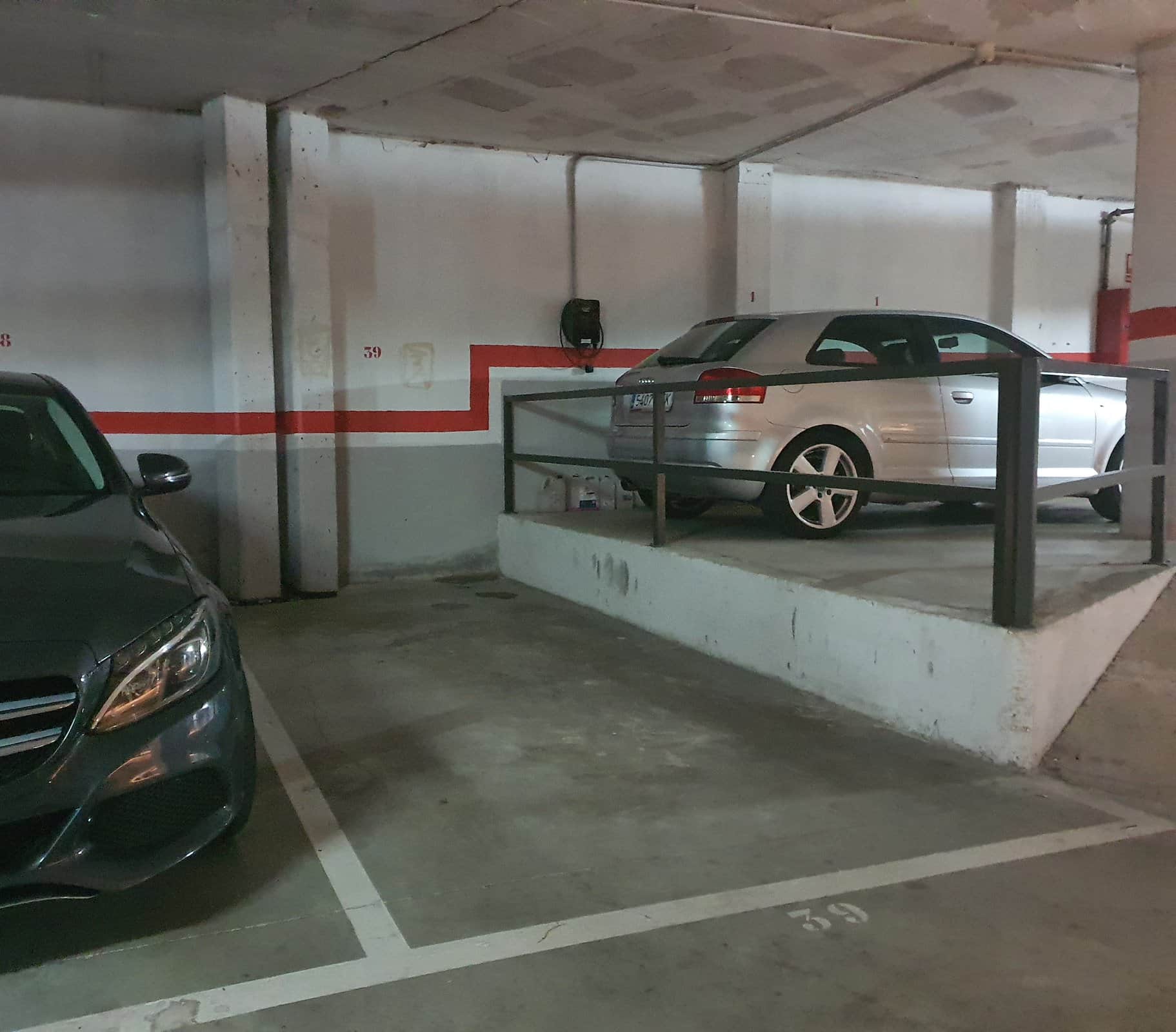 PLAZA PARKING MOLINS DE REI - Foto 2