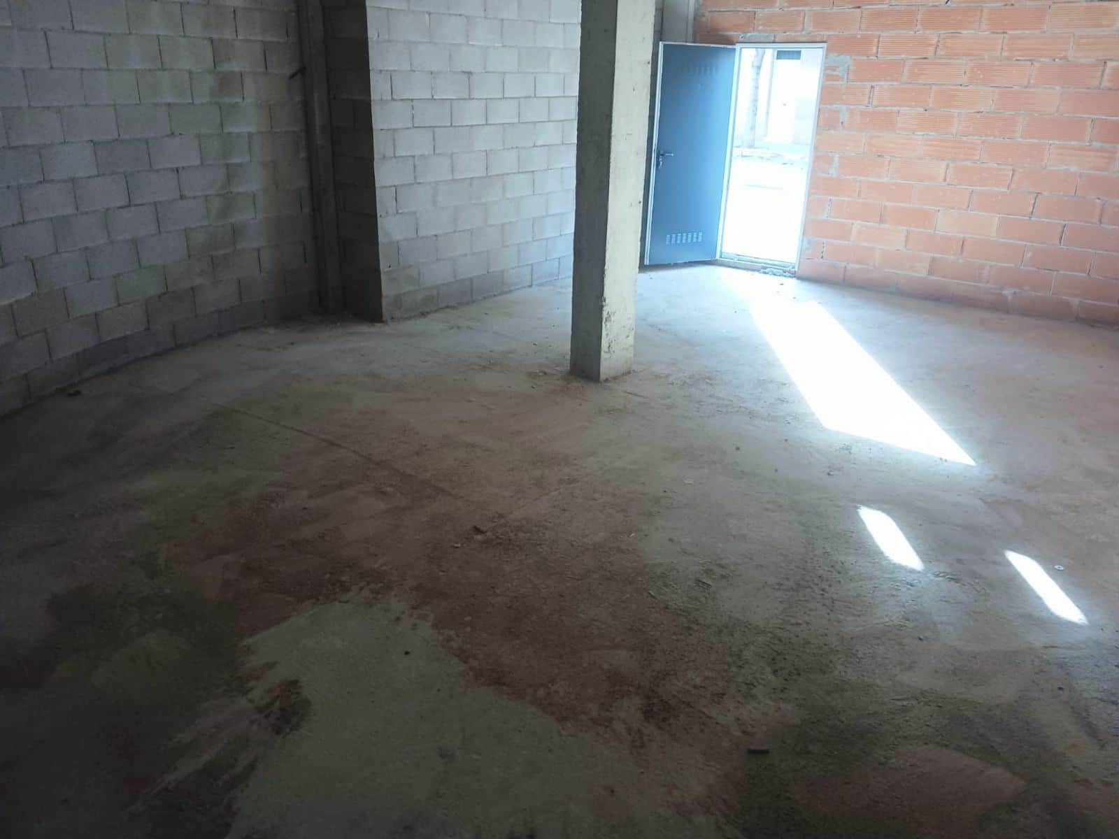 LOCAL OBRA NUEVA MOLINS DE REI - Foto 4