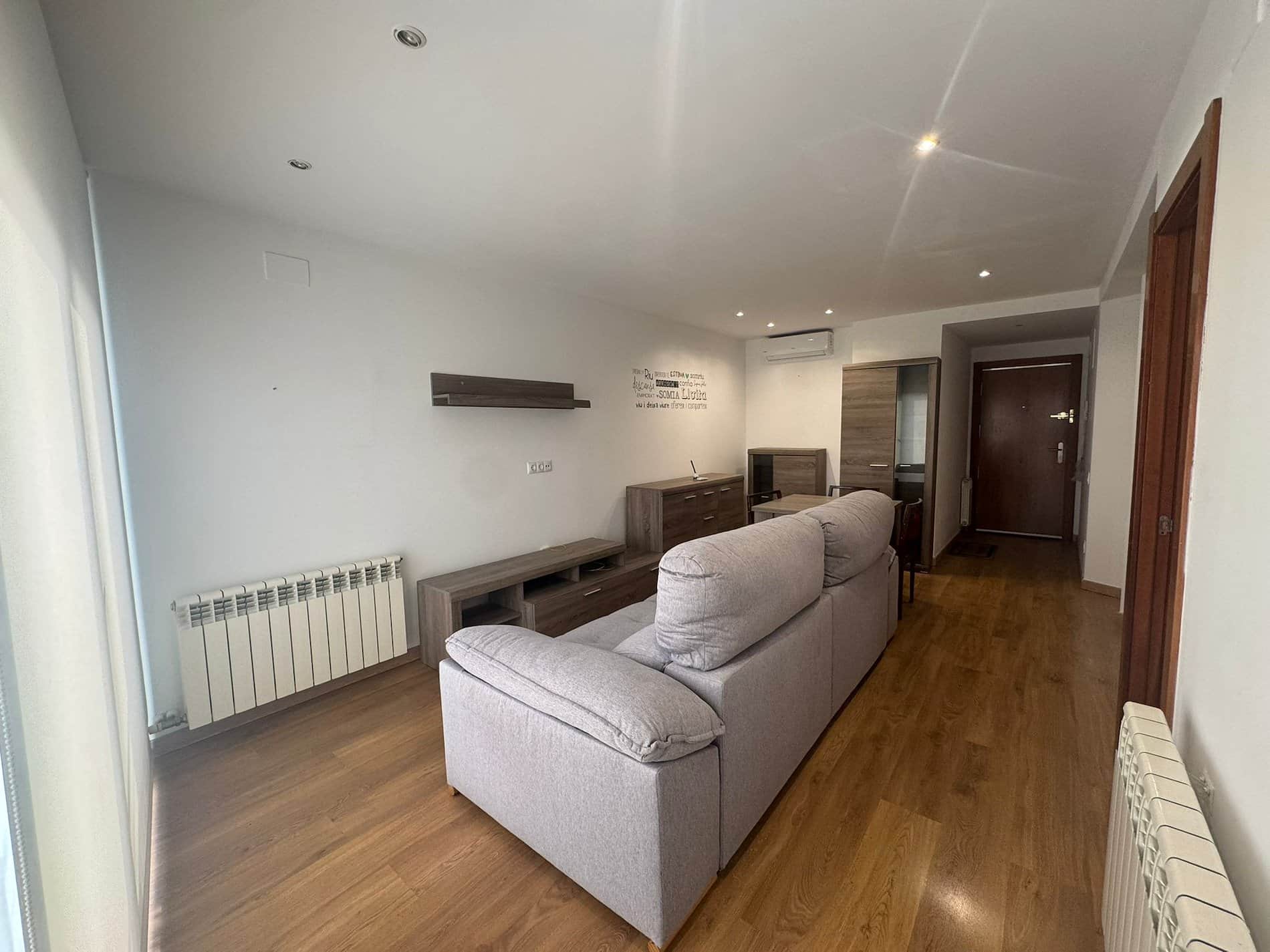 DÚPLEX ZONA ESTACIÓN MOLINS DE REI - Foto 2