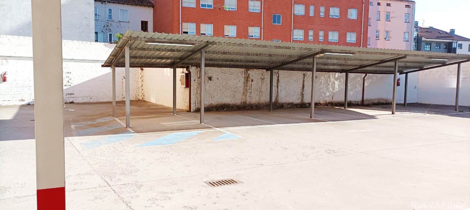 GARAJES Y TRASTEROS EN EL BARRIO SAN PEDRO DE LA FUENTE - Foto 4