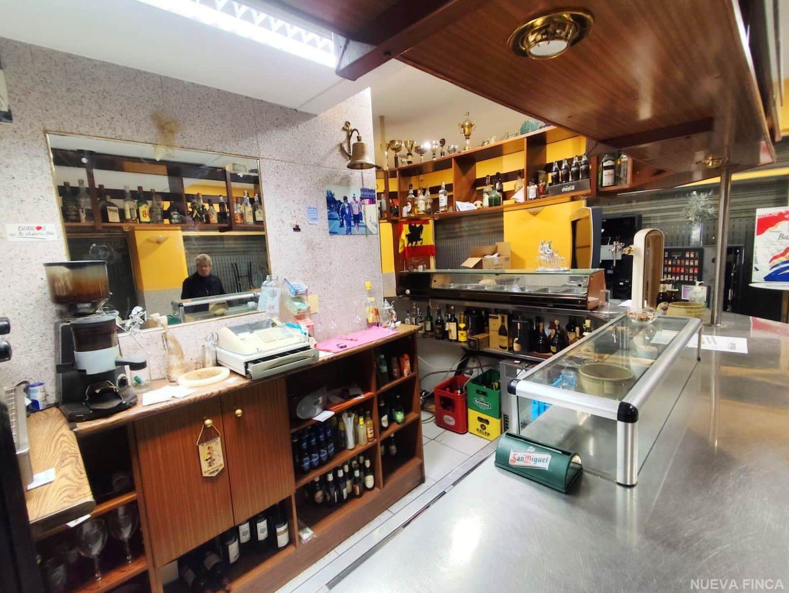 Local Comercial -  Esteban Saez Alvarado - Gamonal - Burgos - Foto 5