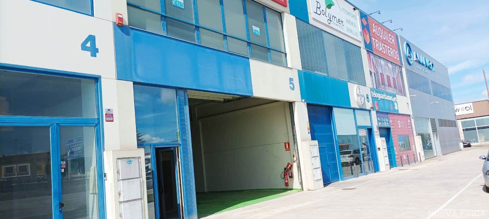 NAVE INDUSTRIAL EN AVENIDA PEDERNALES - Foto 1