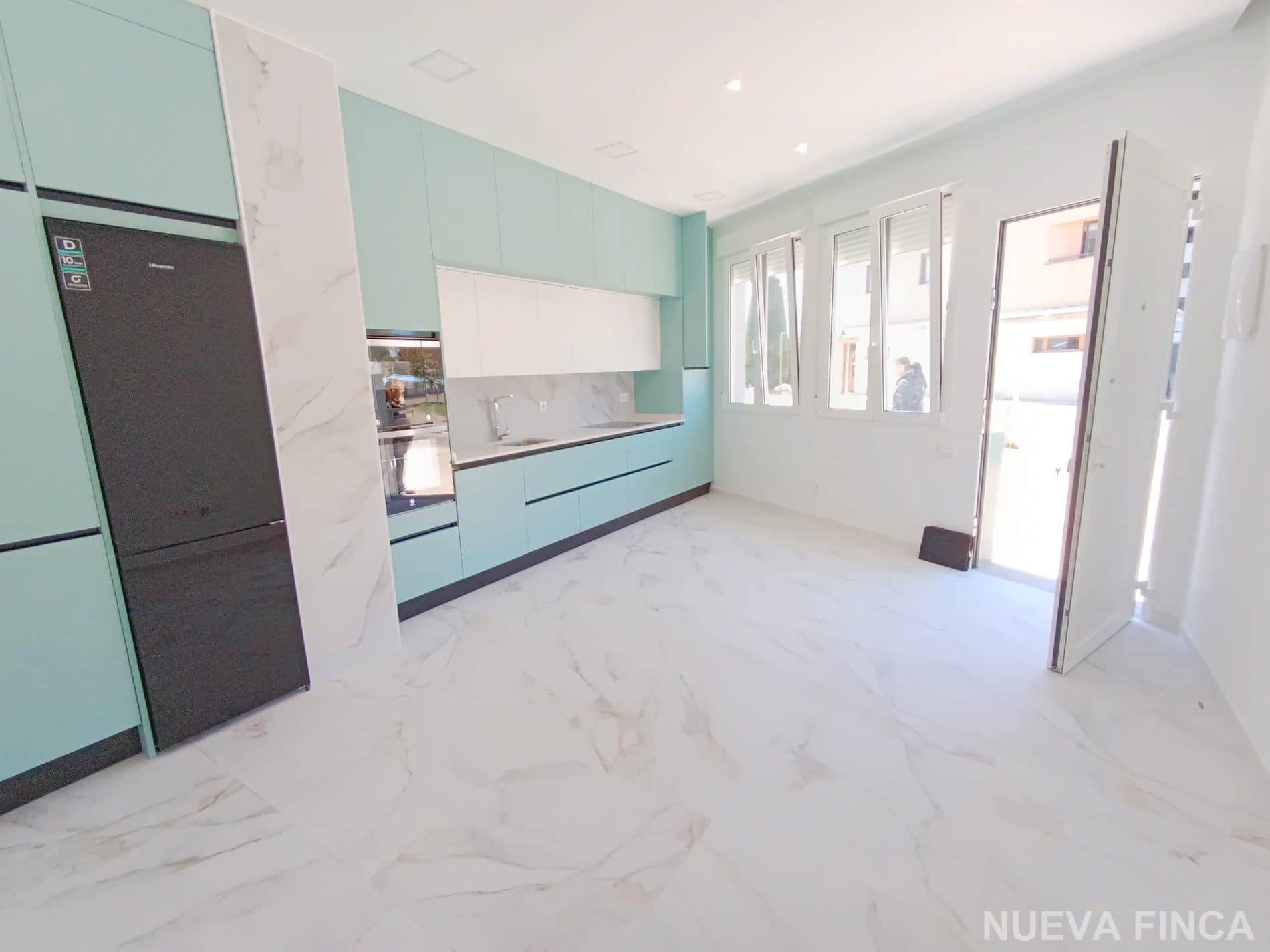 Apartamento a Estrenar en Carretera de Poza - Foto 1