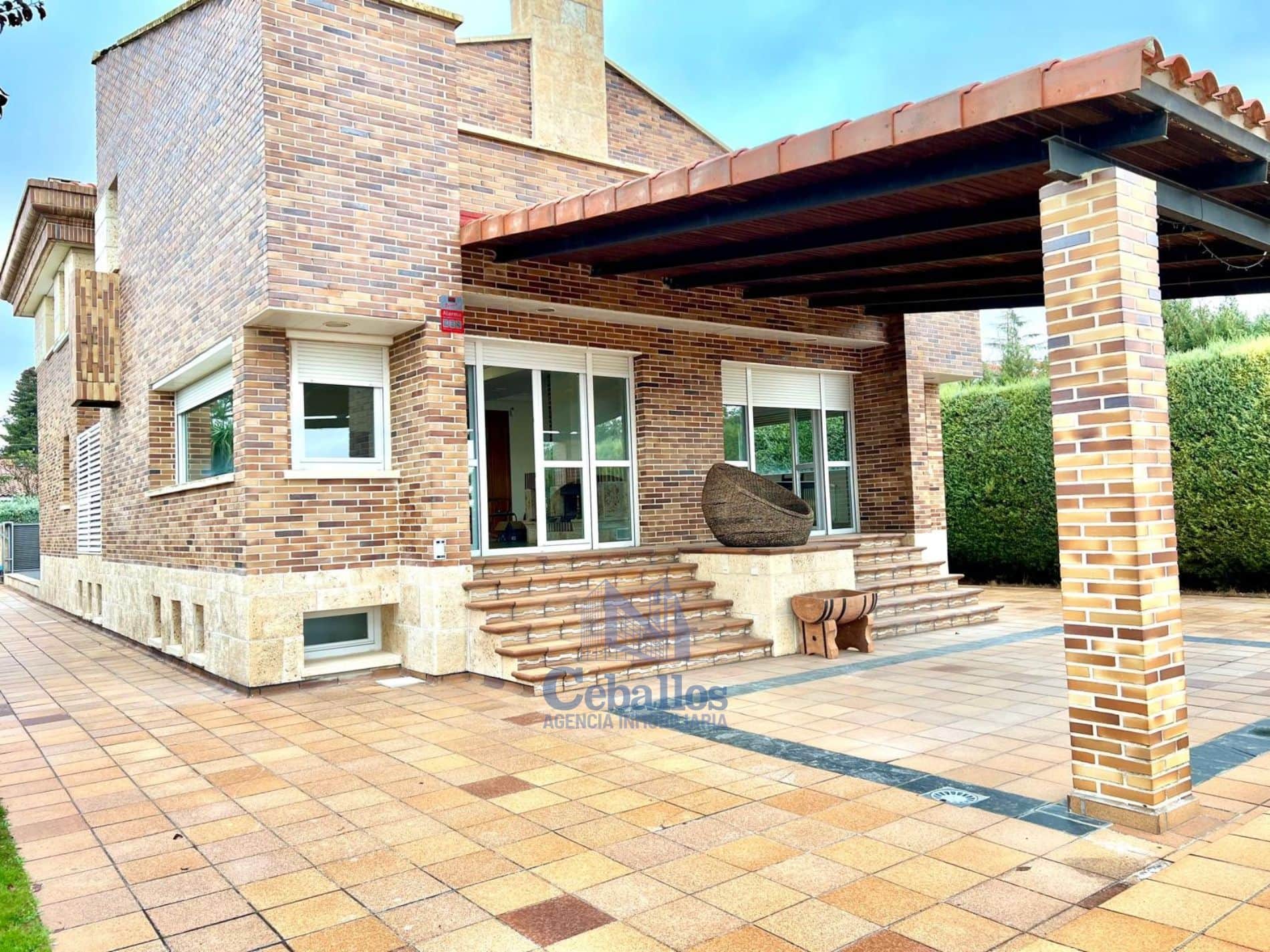 🏡 Exclusivo Chalet Independiente en Urbanización Privada El Clavín – Chiloeches (Guadalajara) - Foto 5