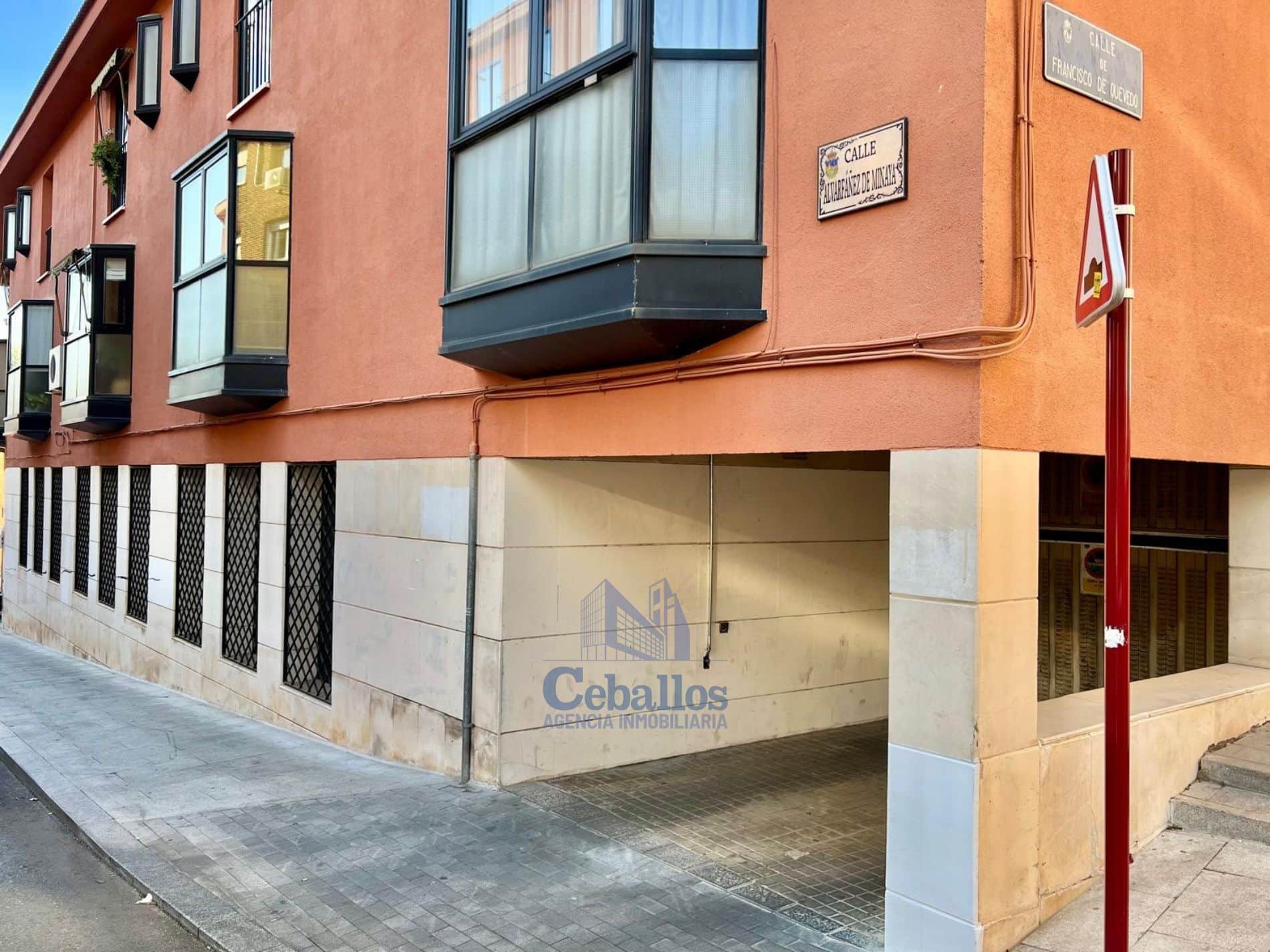 GARAJE CENTRICO EN VENTA - Foto 1