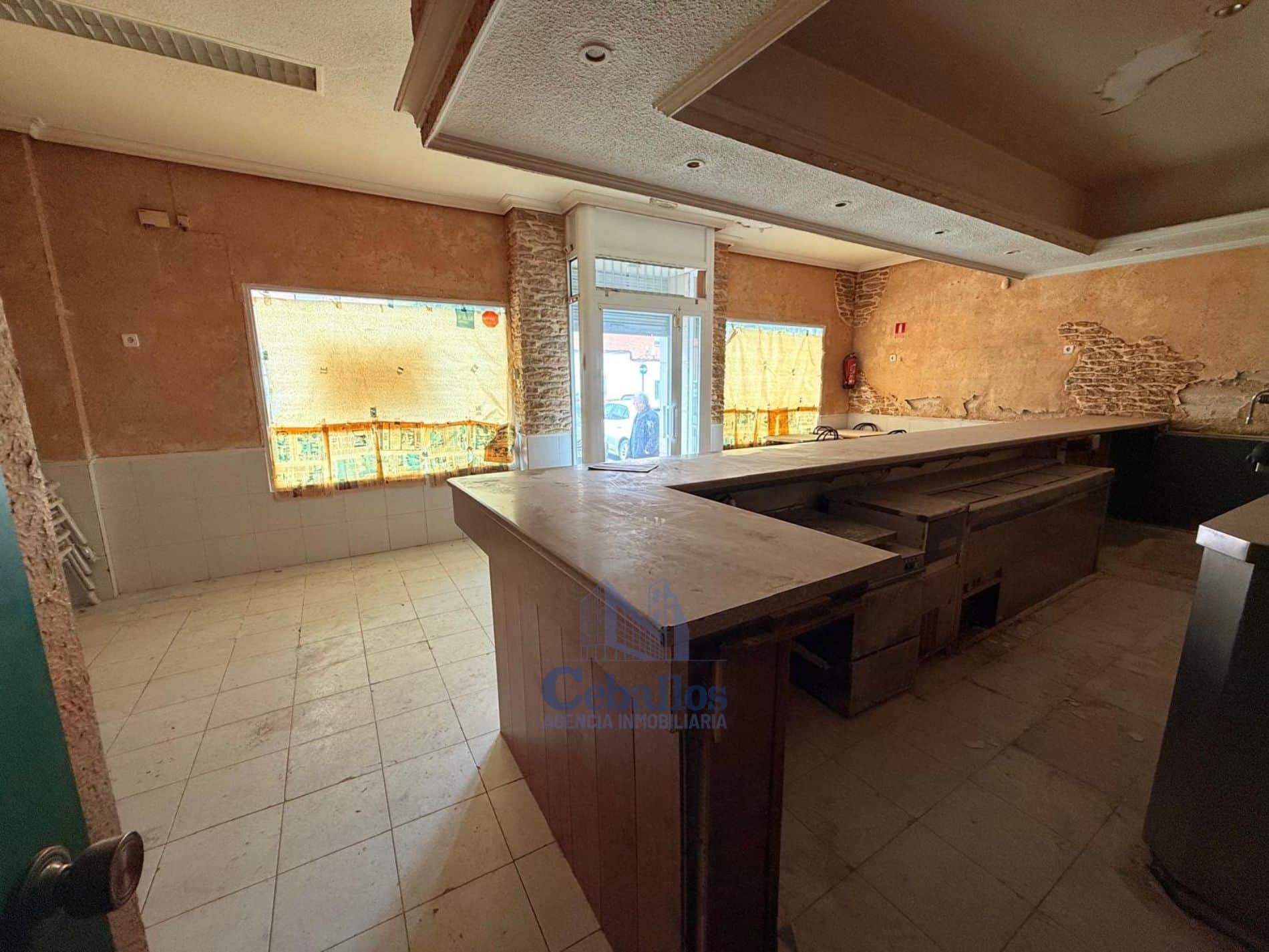 Local Comercial - Ferial, Guadalajara - Foto 2