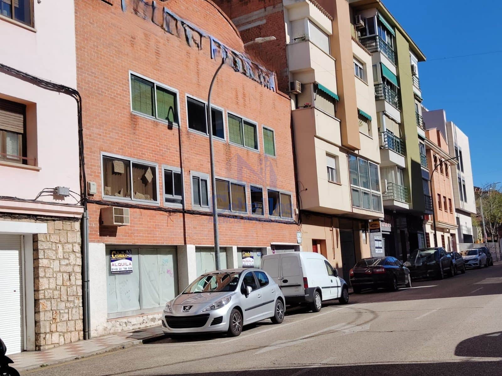 LOCAL FERIAL - Foto 1