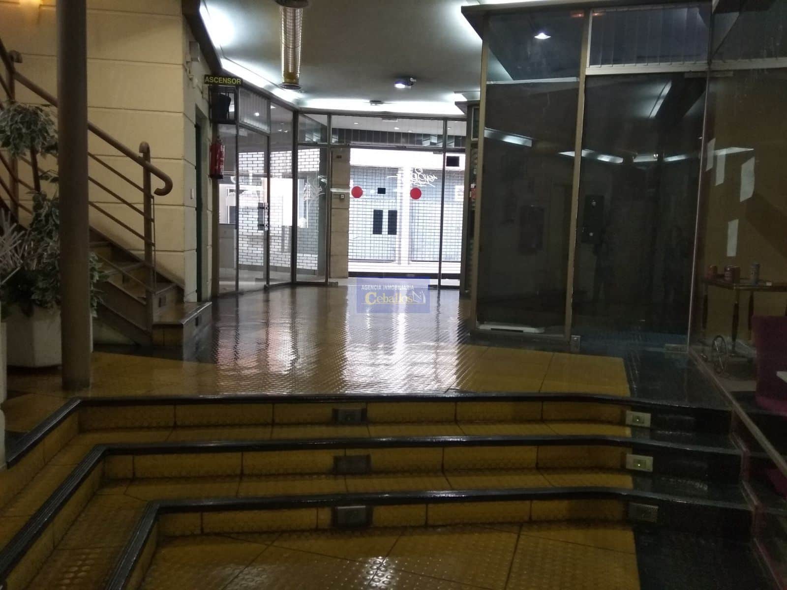 Local Comercial - Guadalajara - Foto 4