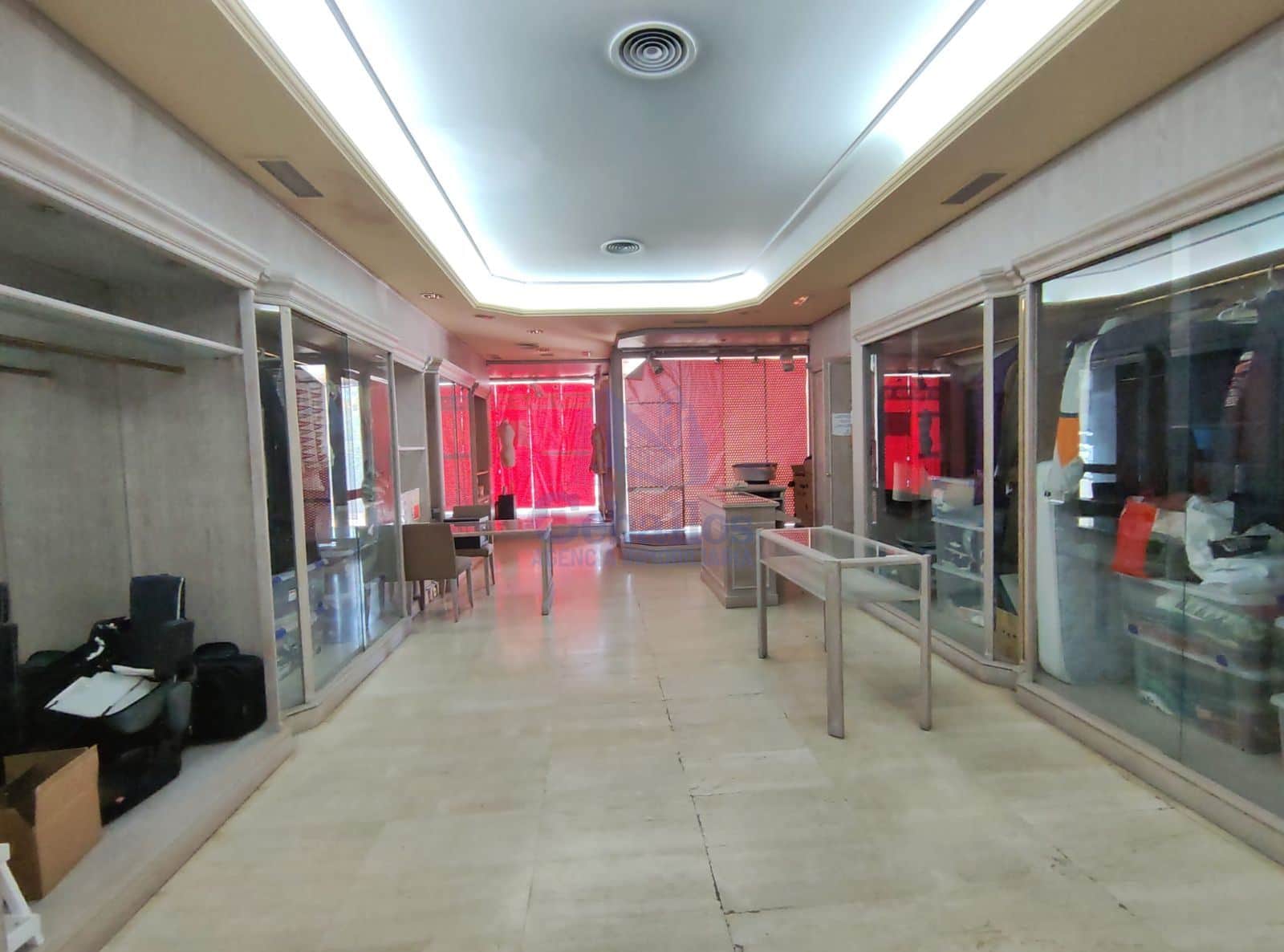 ¡Excelente Oportunidad! Local en Alquiler en la Avenida Castilla - Foto 1