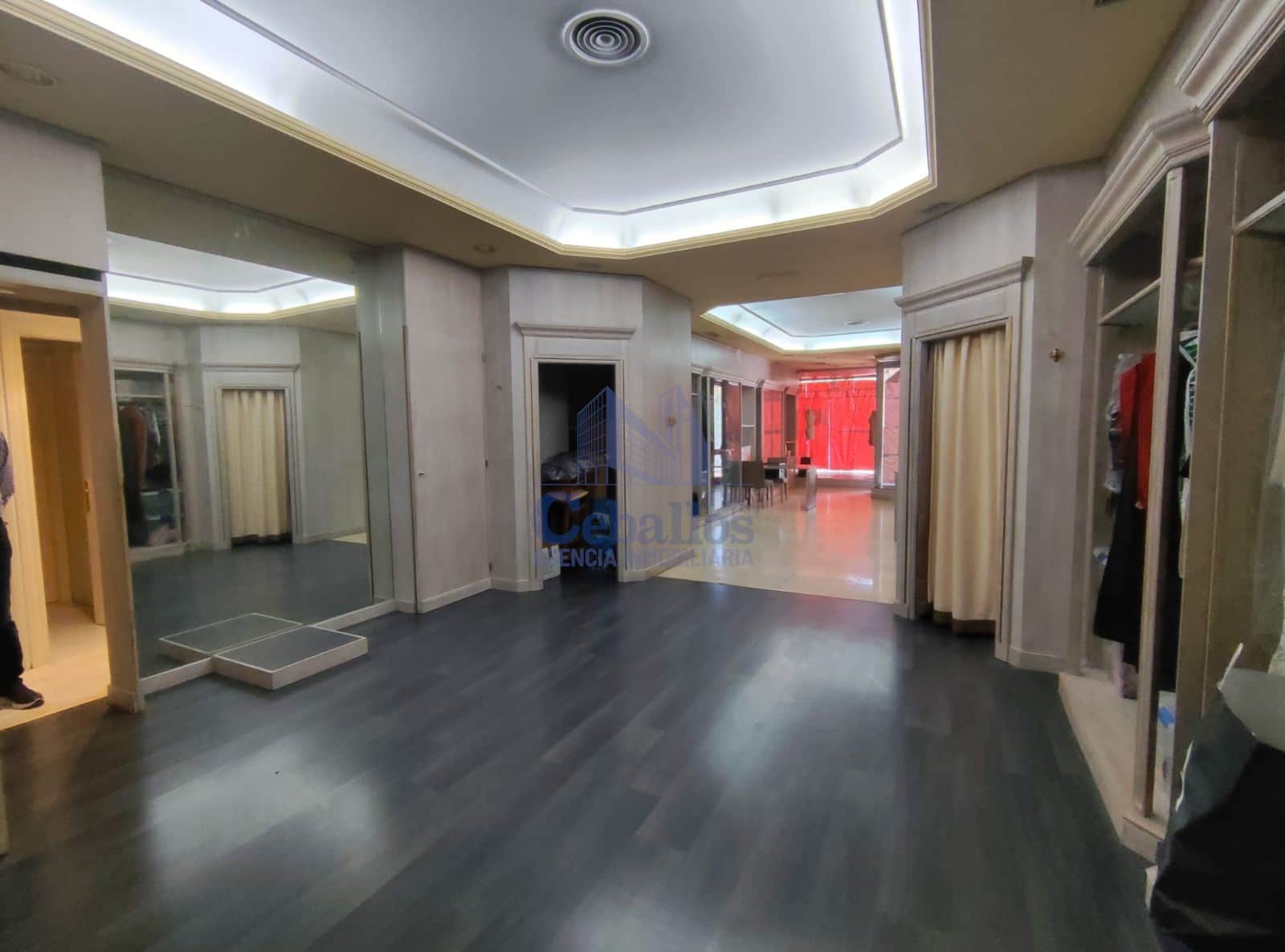 ¡Excelente Oportunidad! Local en Alquiler en la Avenida Castilla - Foto 2