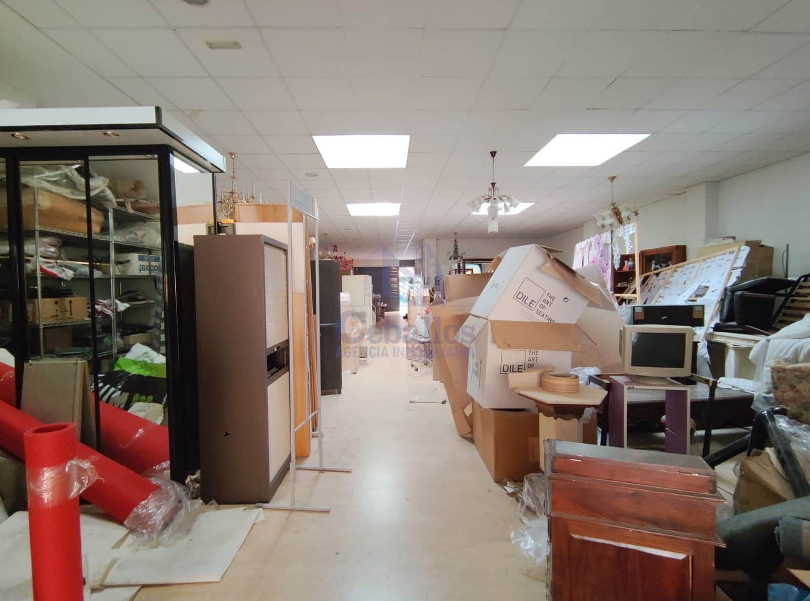 ¡Oportunidad Única! Local Comercial Céntrico en Alquiler - Foto 4