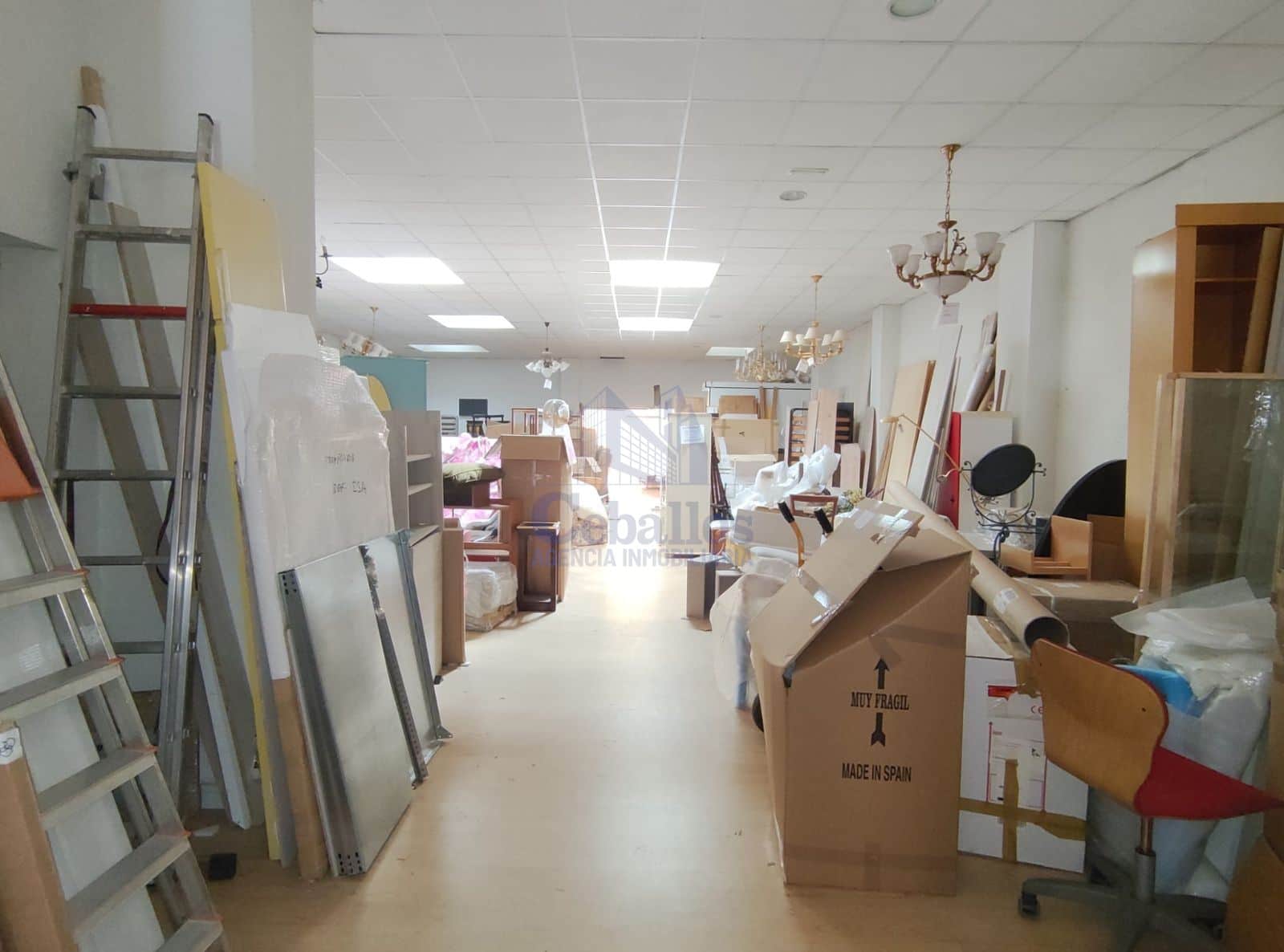 ¡Oportunidad Única! Local Comercial Céntrico en Alquiler - Foto 3