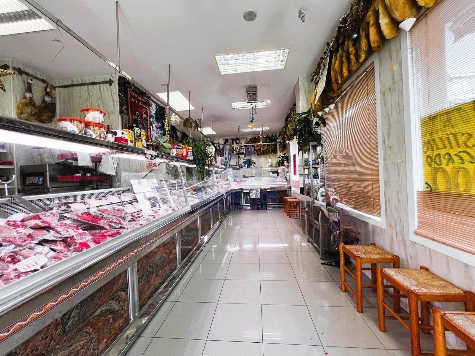 ¡Oportunidad única! Traspaso de negocio en pleno funcionamiento y con éxito comprobado - Foto 1