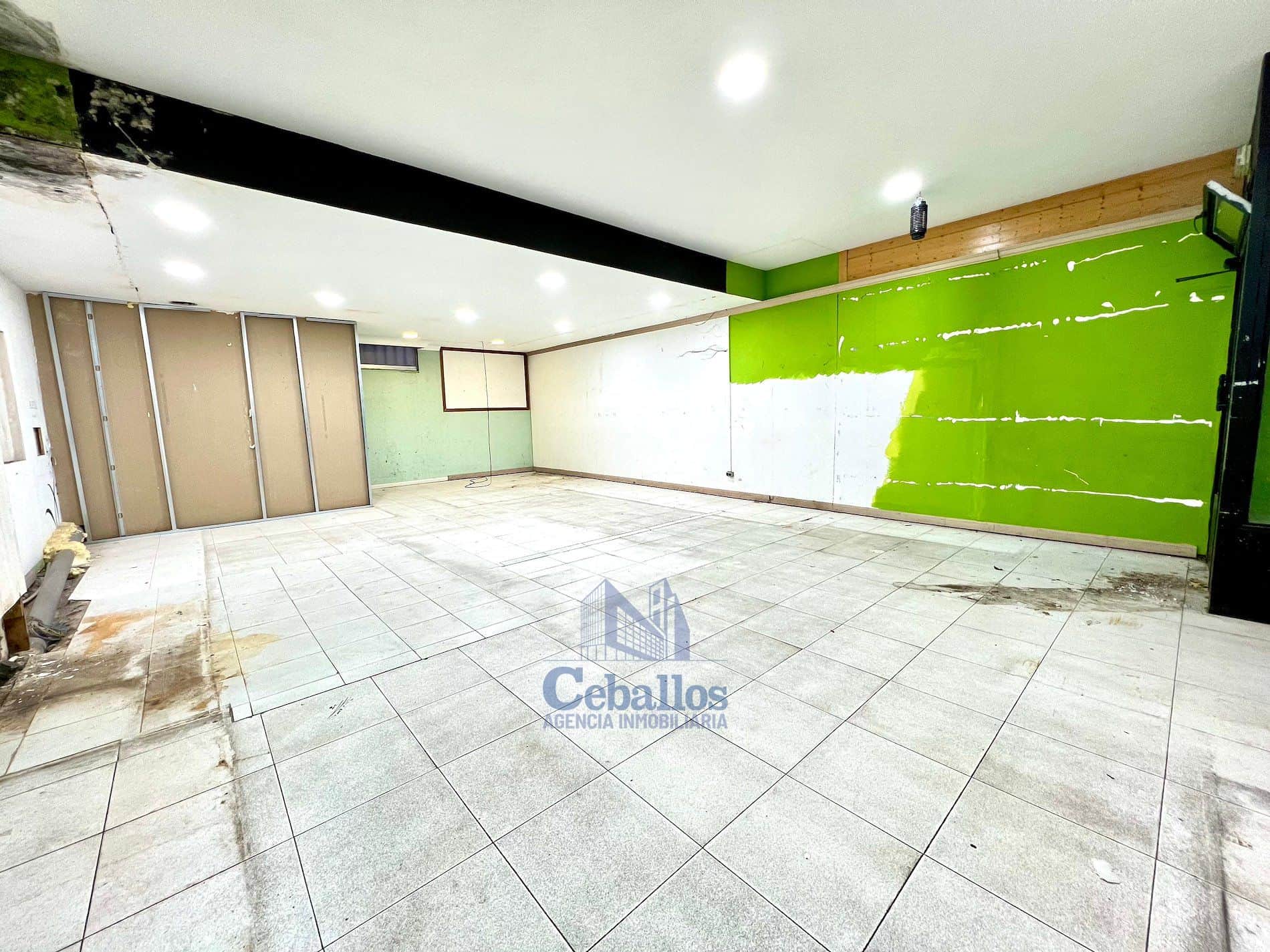 Local comercial en venta en Las Cumbres, Guadalajara - Foto 4