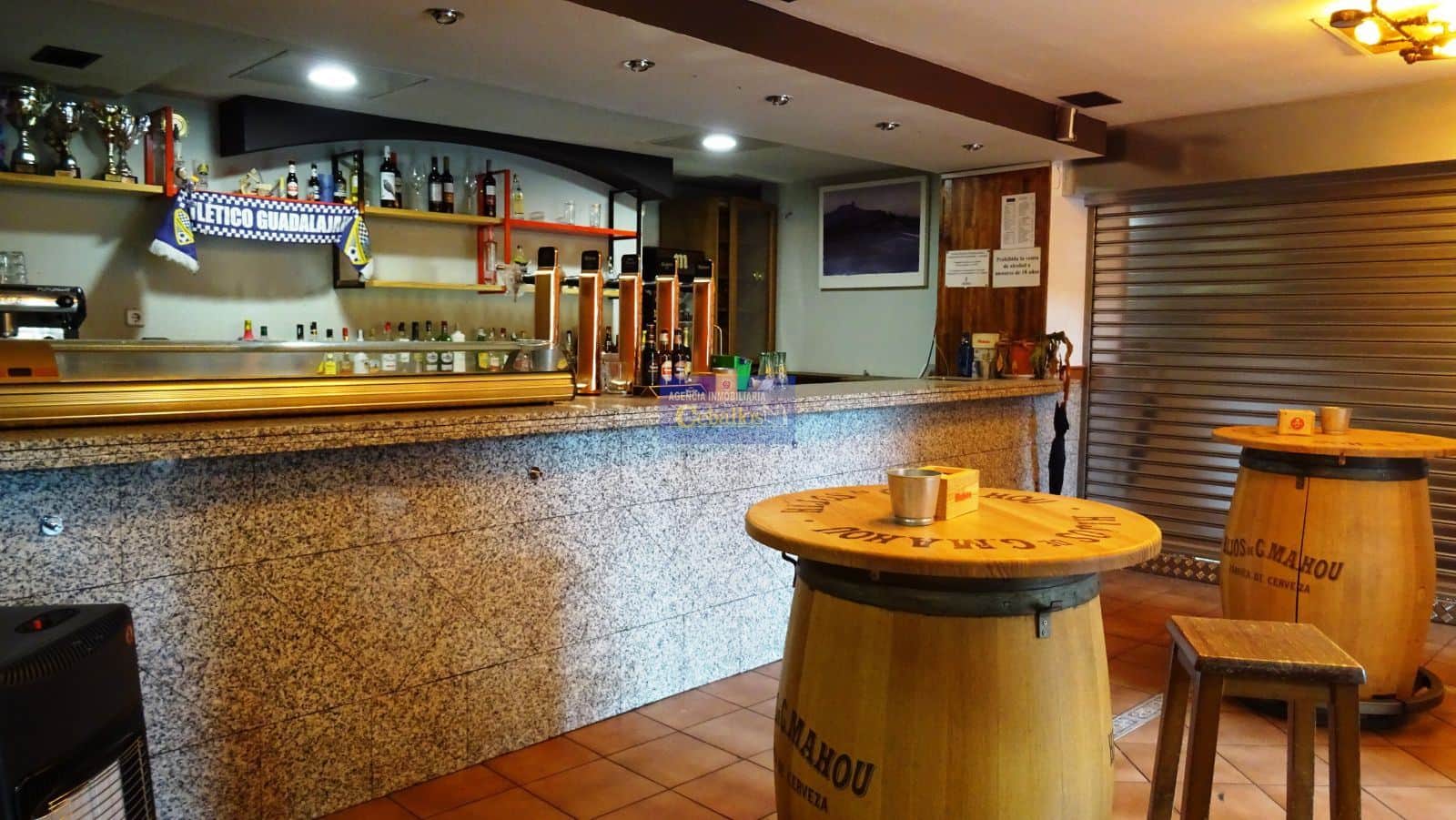 BAR EN ZONA MUY TRANSITADA - Foto 2