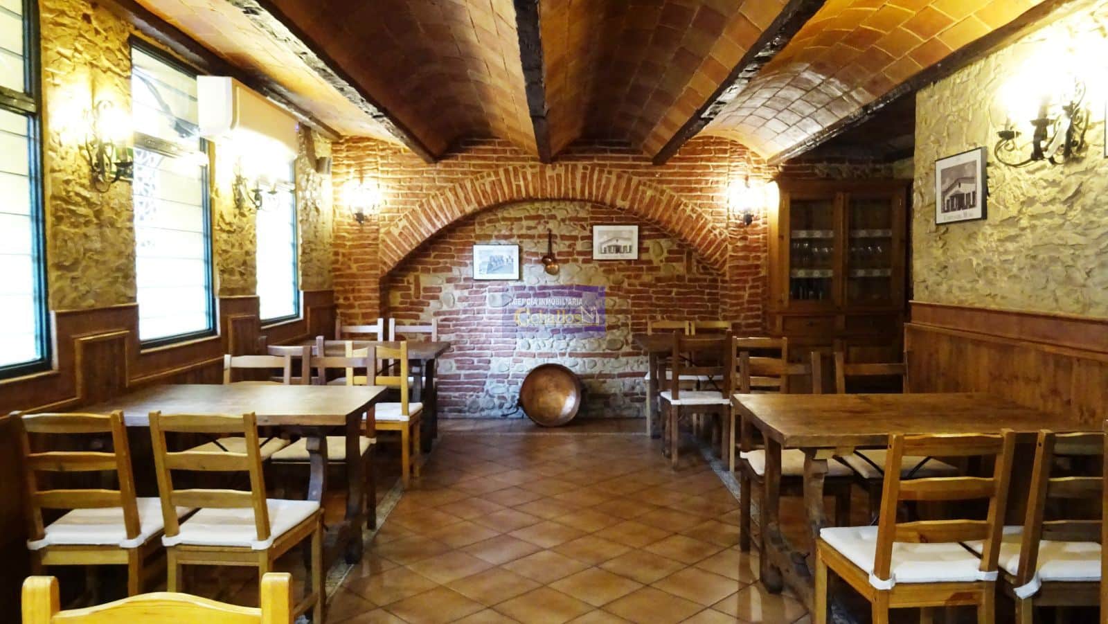 BAR EN ZONA MUY TRANSITADA - Foto 5