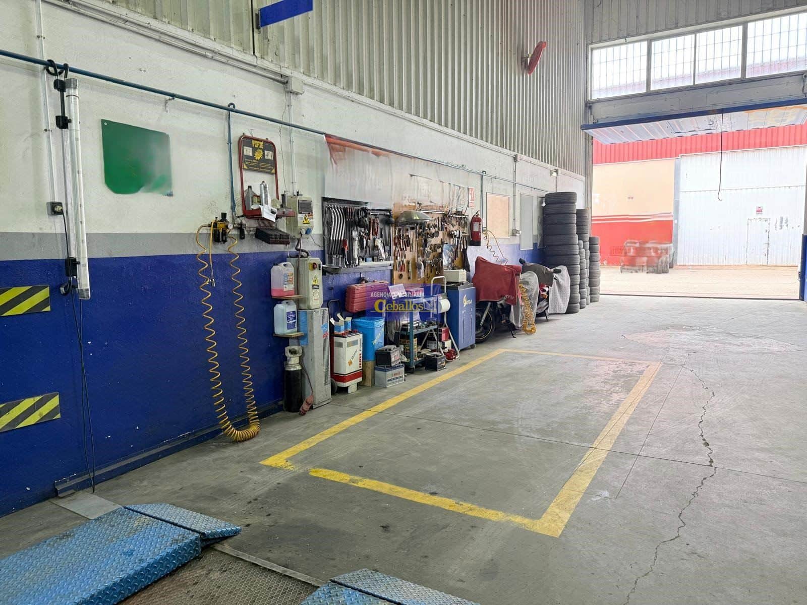 NAVE VENTA  TALLER MECANICO - Foto 2