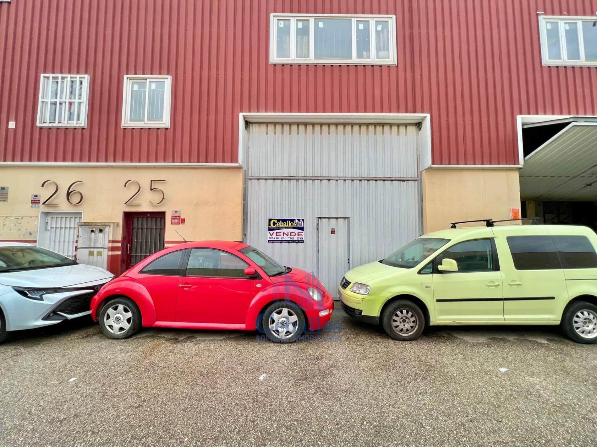 🏢 Nave Industrial en Venta – Francisco Medina Mendoza, Zona Consolidada y Demandada - Foto 1