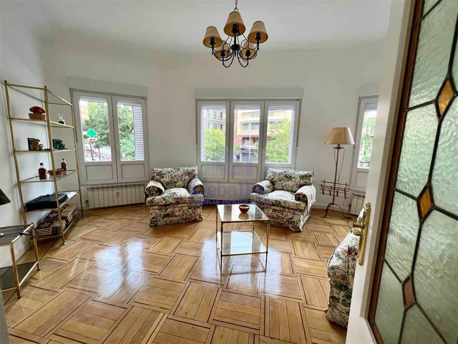 ALQUILER CALLE FUENCARRAL - Foto 4