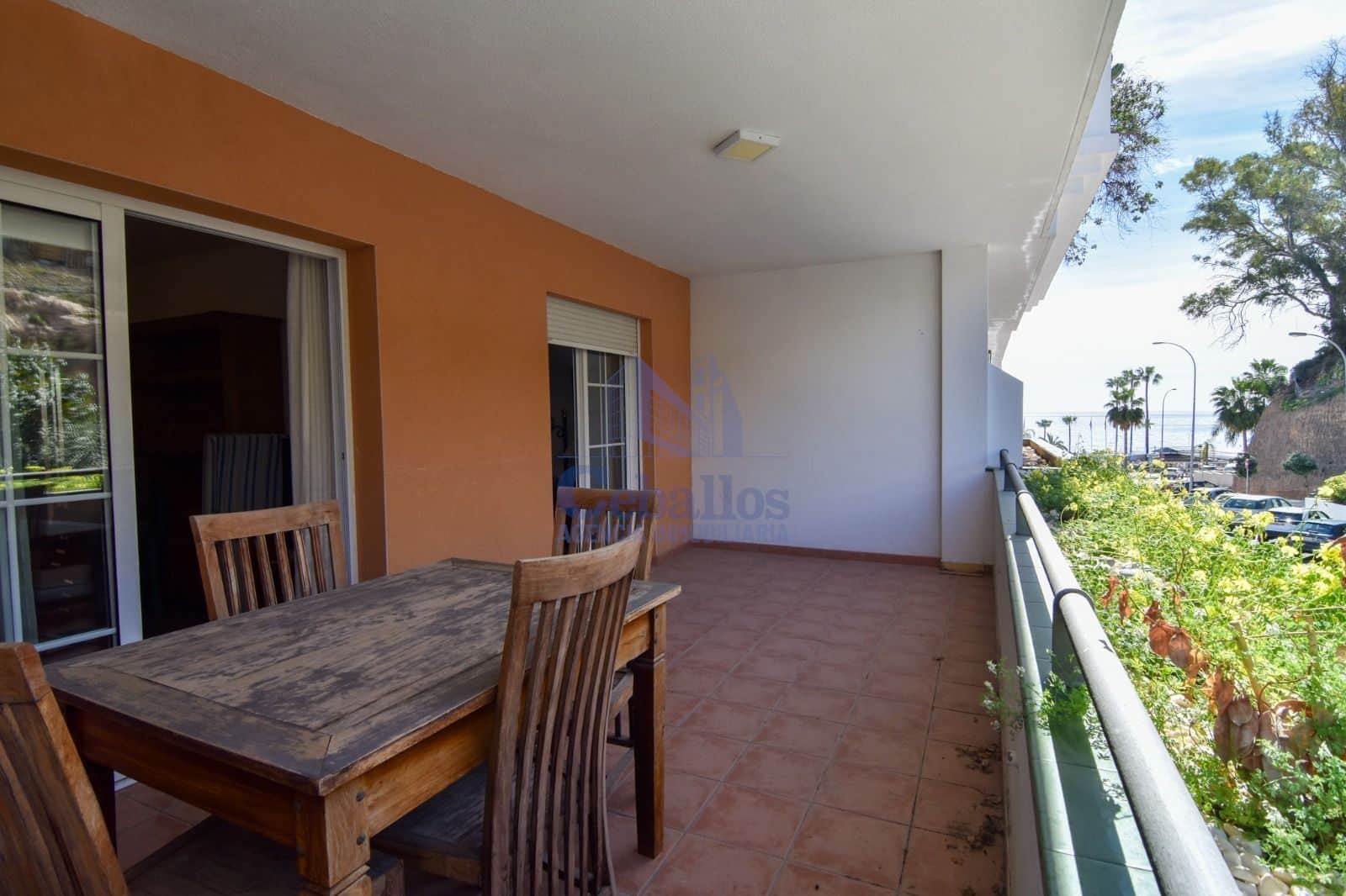 ¡Descubre tu paraíso en Nerja! 🌴✨ - Foto 1