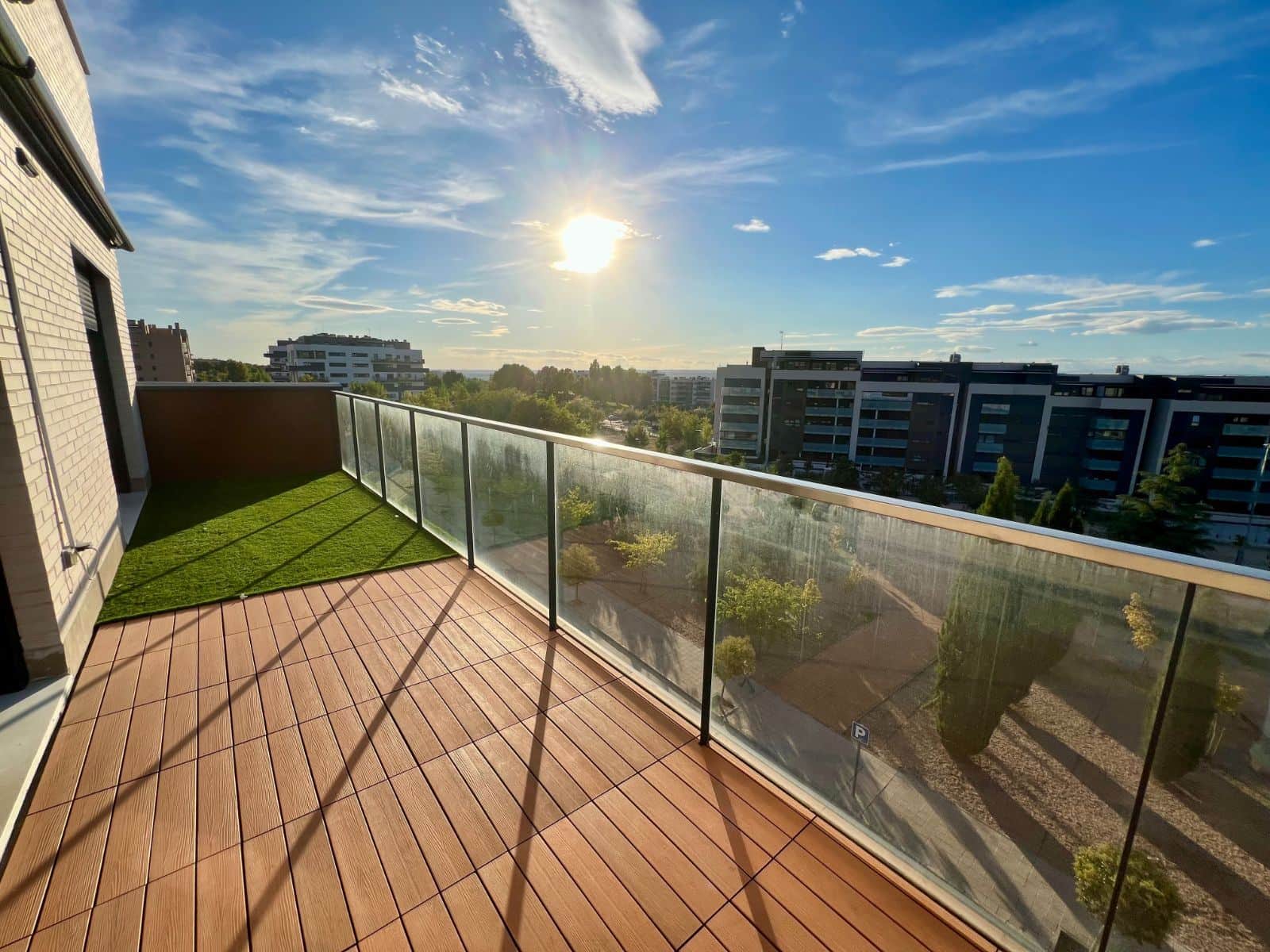 ¡Vivienda Moderna y Espaciosa de 130 m²! Perfecta para Familias y en Ubicación Privilegiada - Foto 1