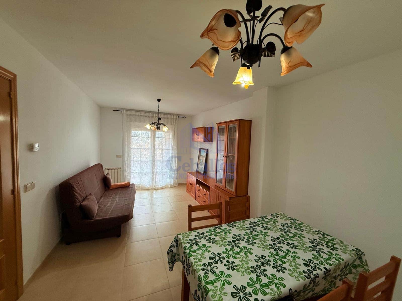 🏡 Tu nuevo hogar en Yunquera de Henares: luminoso, cómodo y con terraza - Foto 4