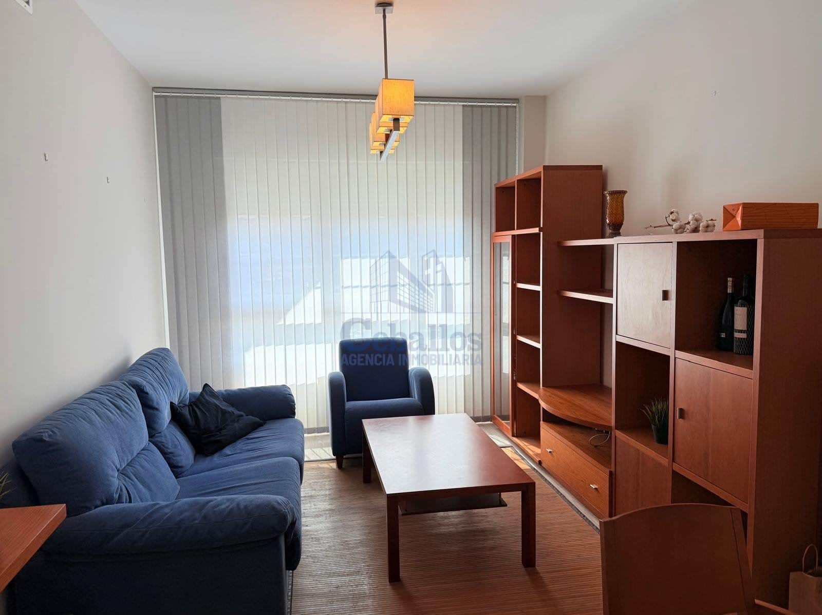 🏡 ¡Tu nuevo hogar en Coslada! Completamente reformado, con piscina y todas las comodidades - Foto 2