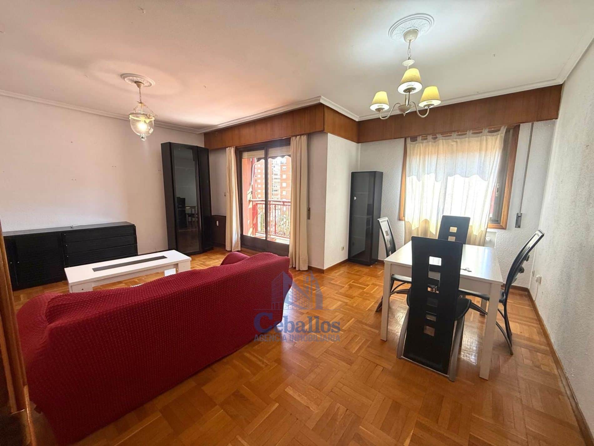 Piso en venta en Guadalajara - Foto 1