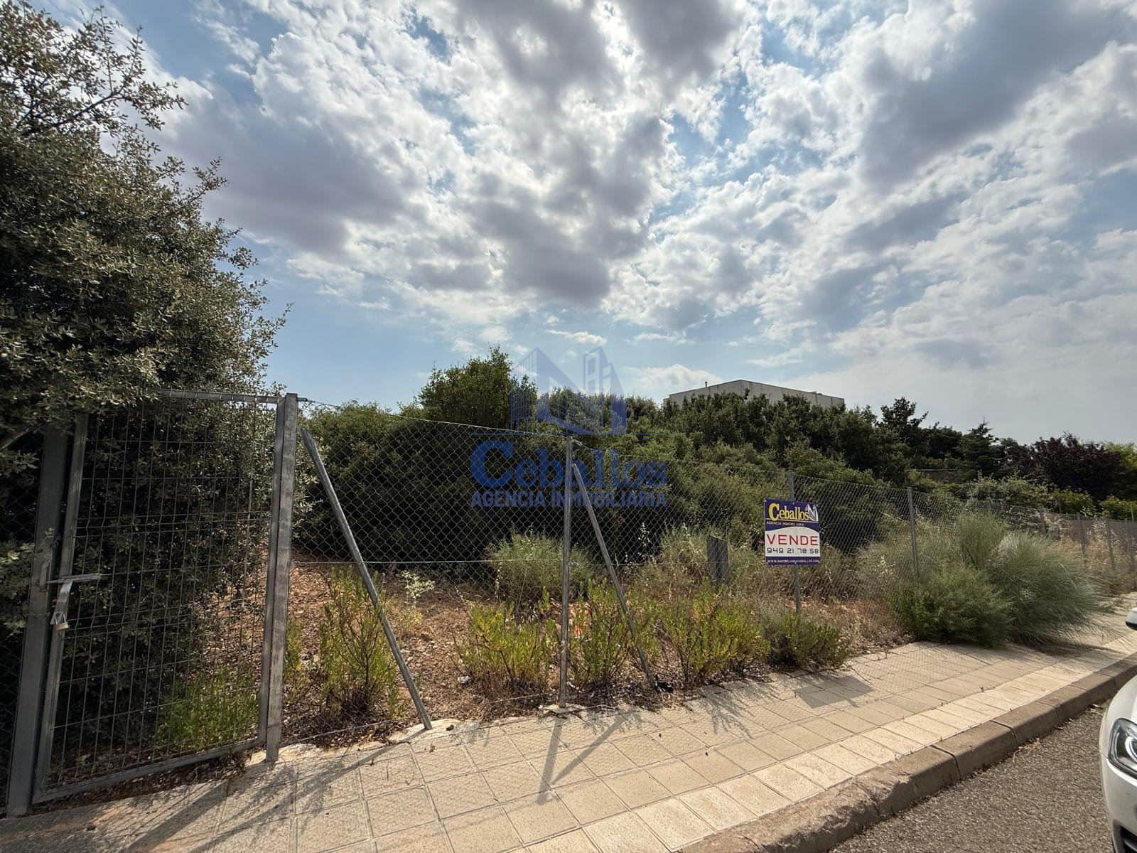 Oportunidad Única: Parcela Urbana en Cabanillas del Campo – 1.889,98 m² para Vivienda Unifamiliar - Foto 4