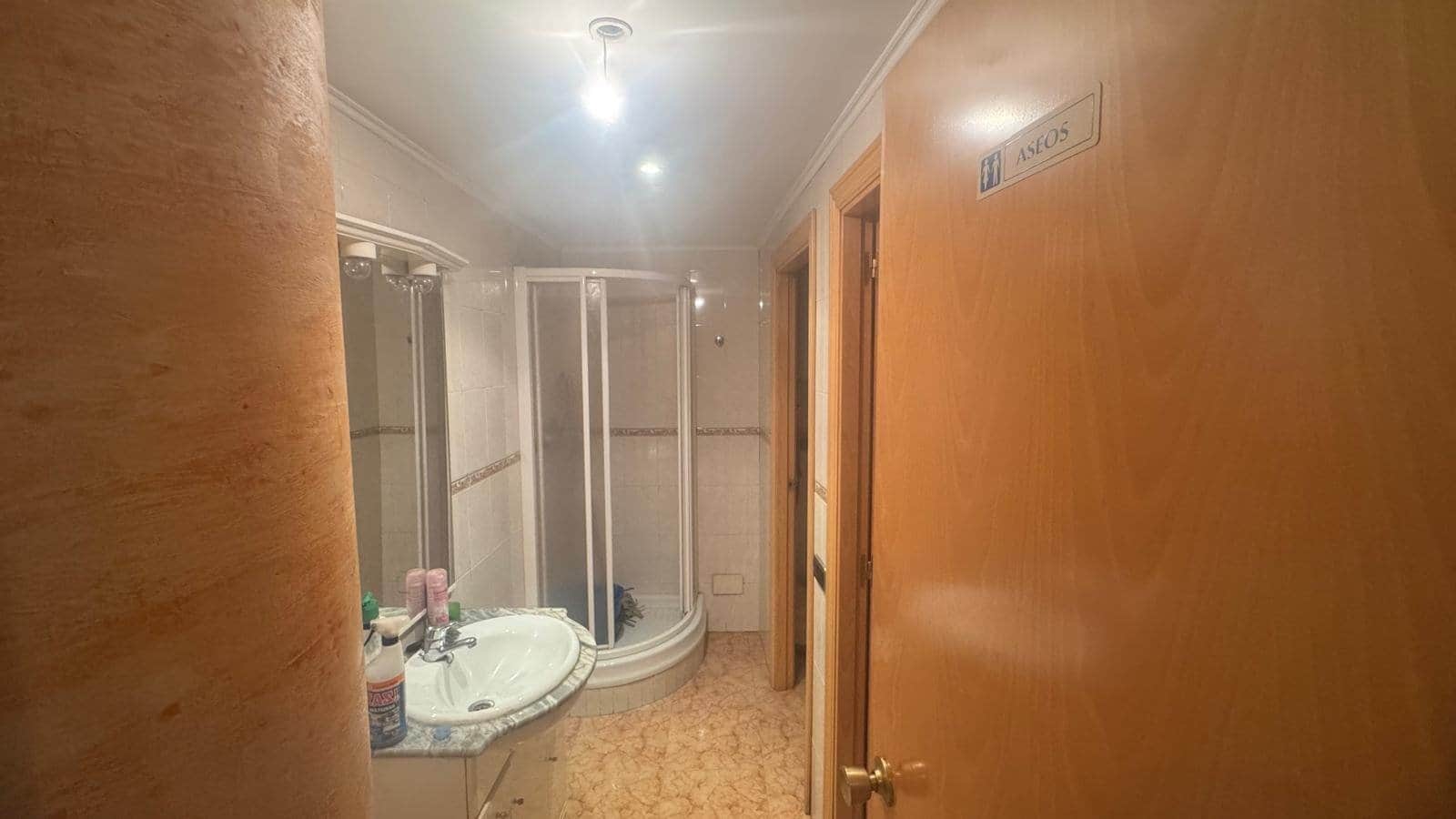 LOCAL ZONA GASSO VARGAS 240 M2. - Foto 4